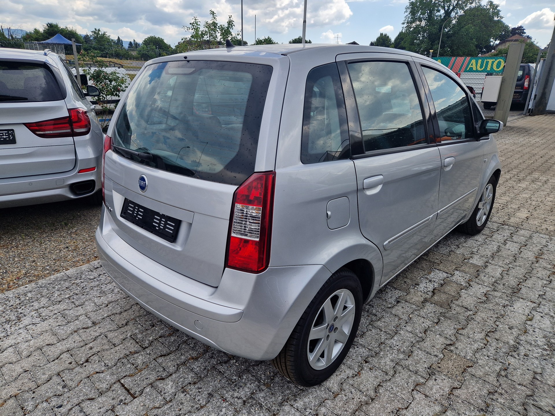 FIAT Idea 1.4 16V automatique-image-4