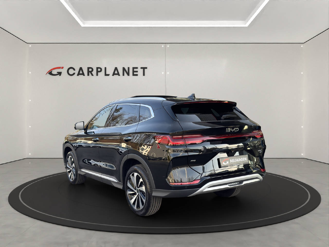BYD Seal U DM-i Design-showroom-element-2