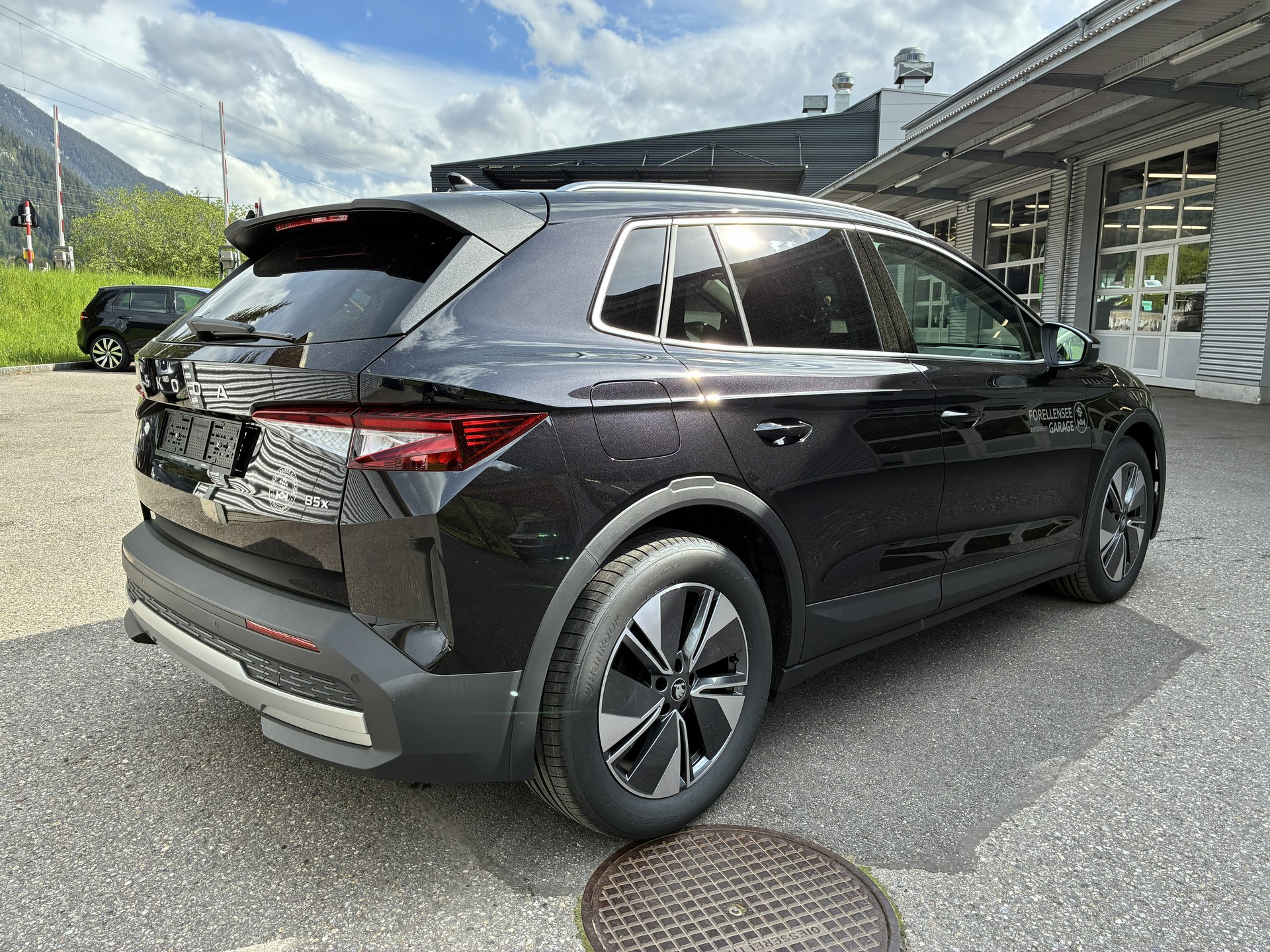 SKODA Elroq 85x-image-6