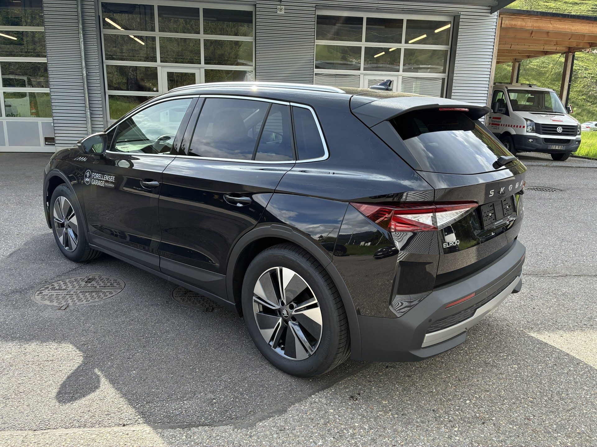 SKODA Elroq 85x-image-1