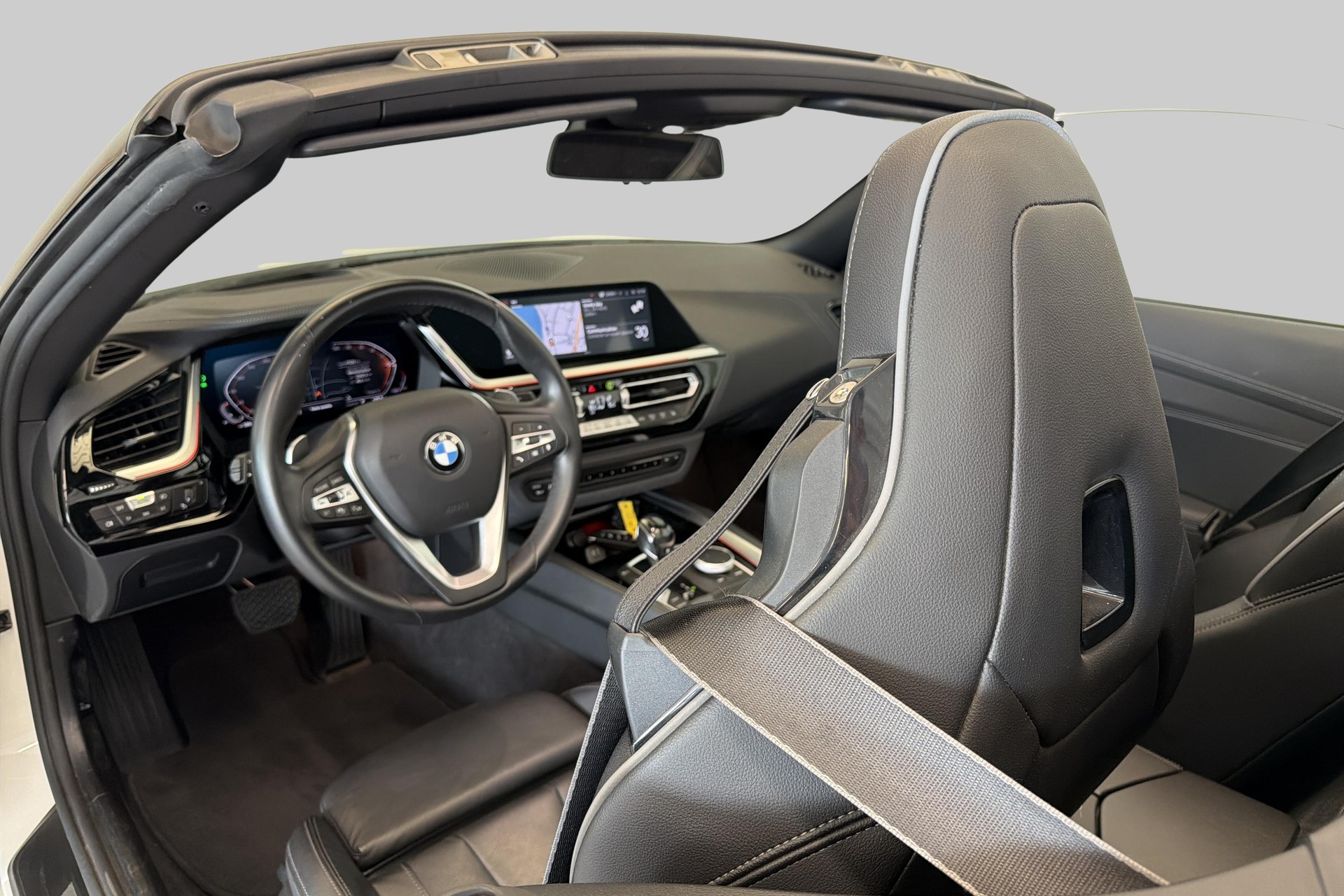 BMW Z4 sDrive 20i Sport Line Steptronic-image-19