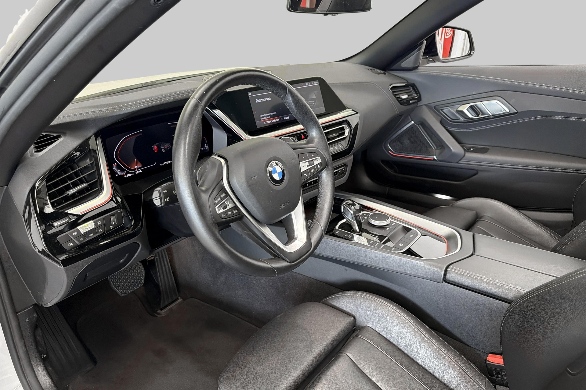 BMW Z4 sDrive 20i Sport Line Steptronic-image-8