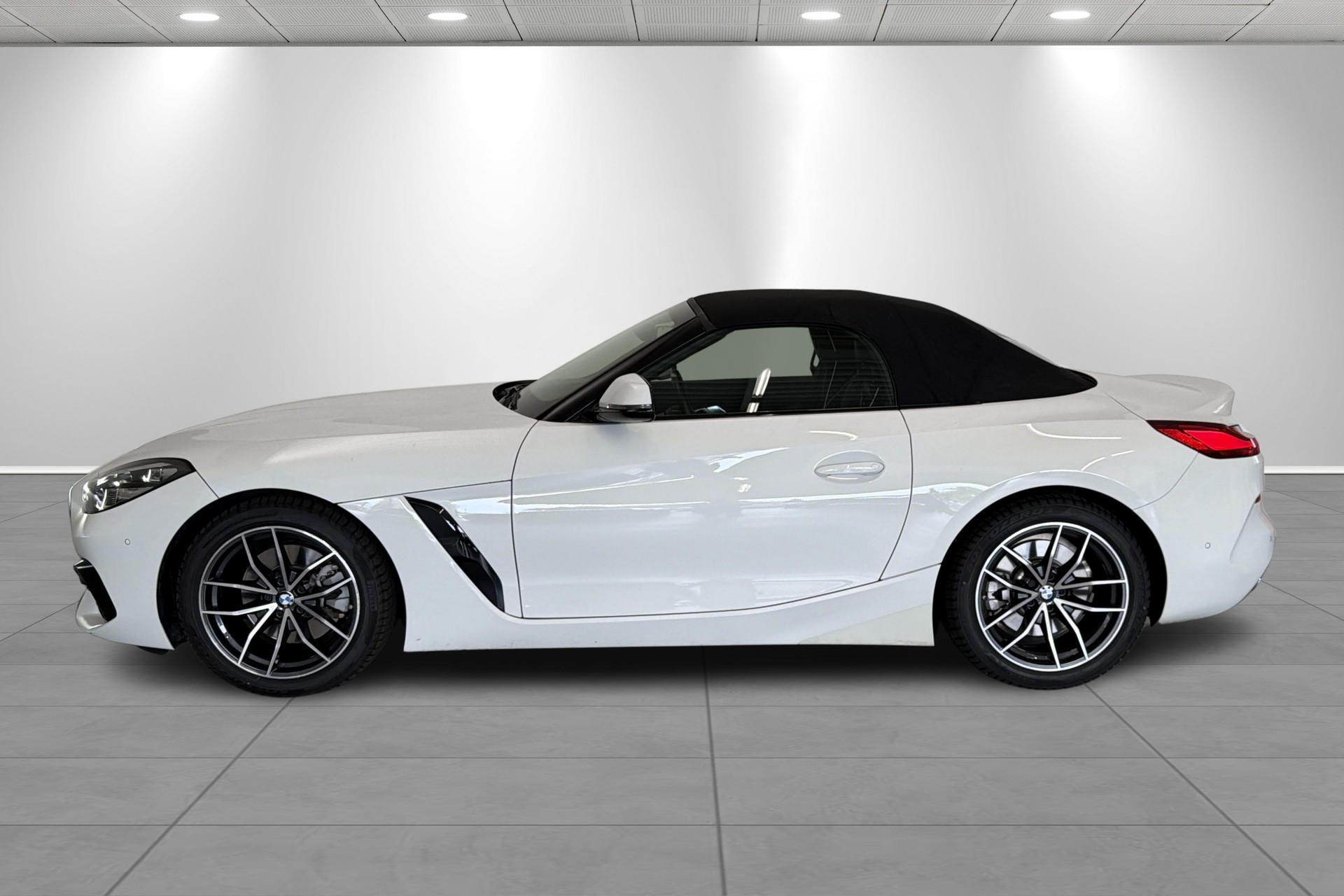 BMW Z4 sDrive 20i Sport Line Steptronic-image-15
