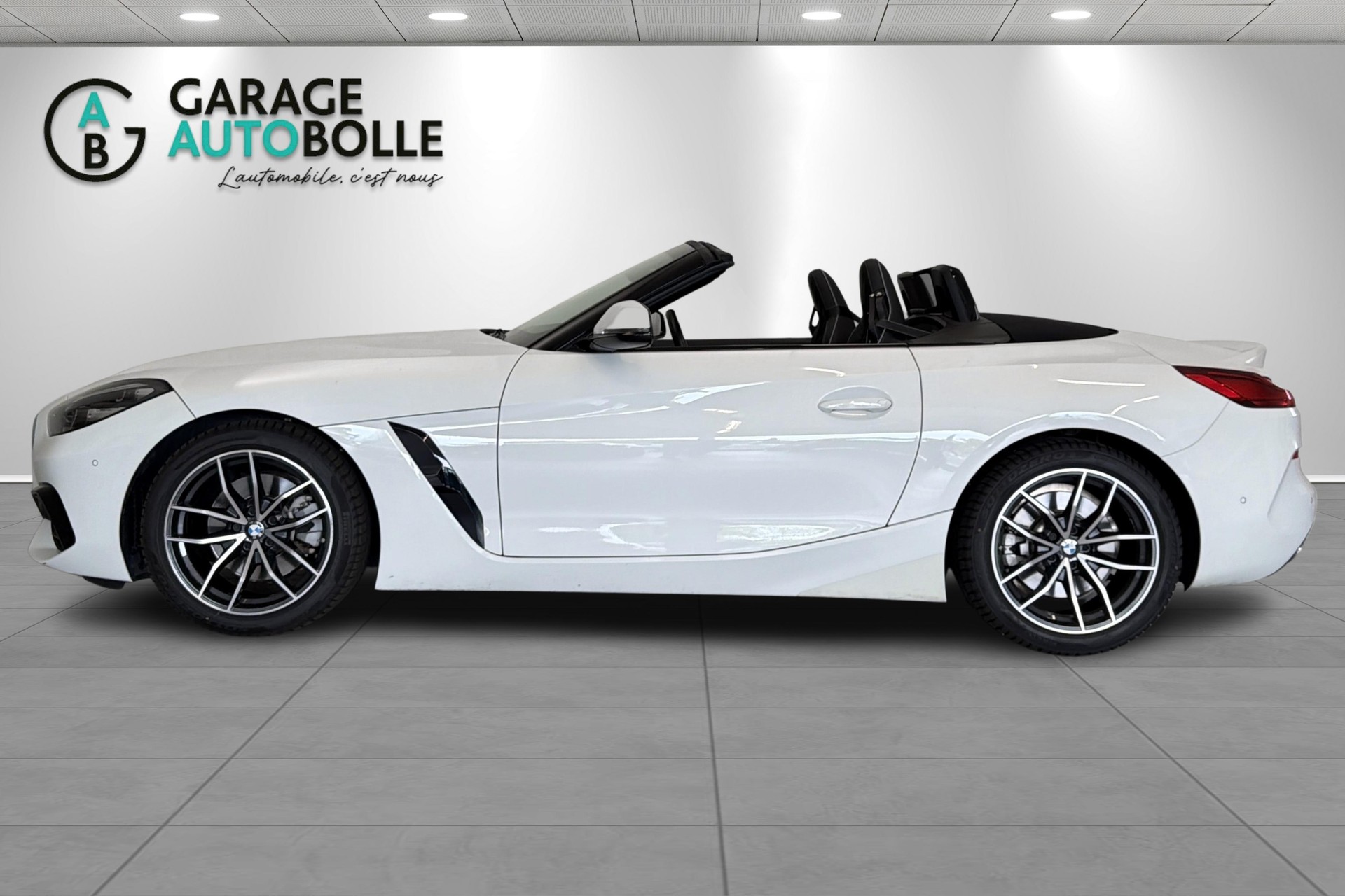 BMW Z4 sDrive 20i Sport Line Steptronic-image-6