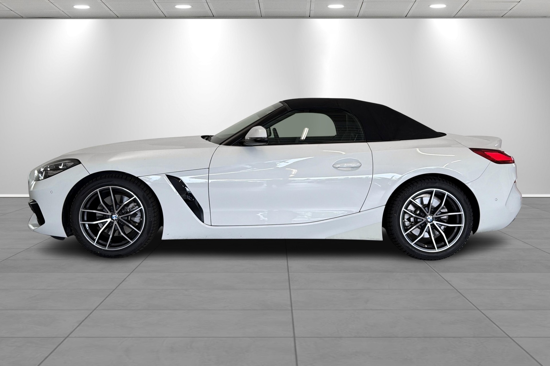 BMW Z4 sDrive 20i Sport Line Steptronic-image-21