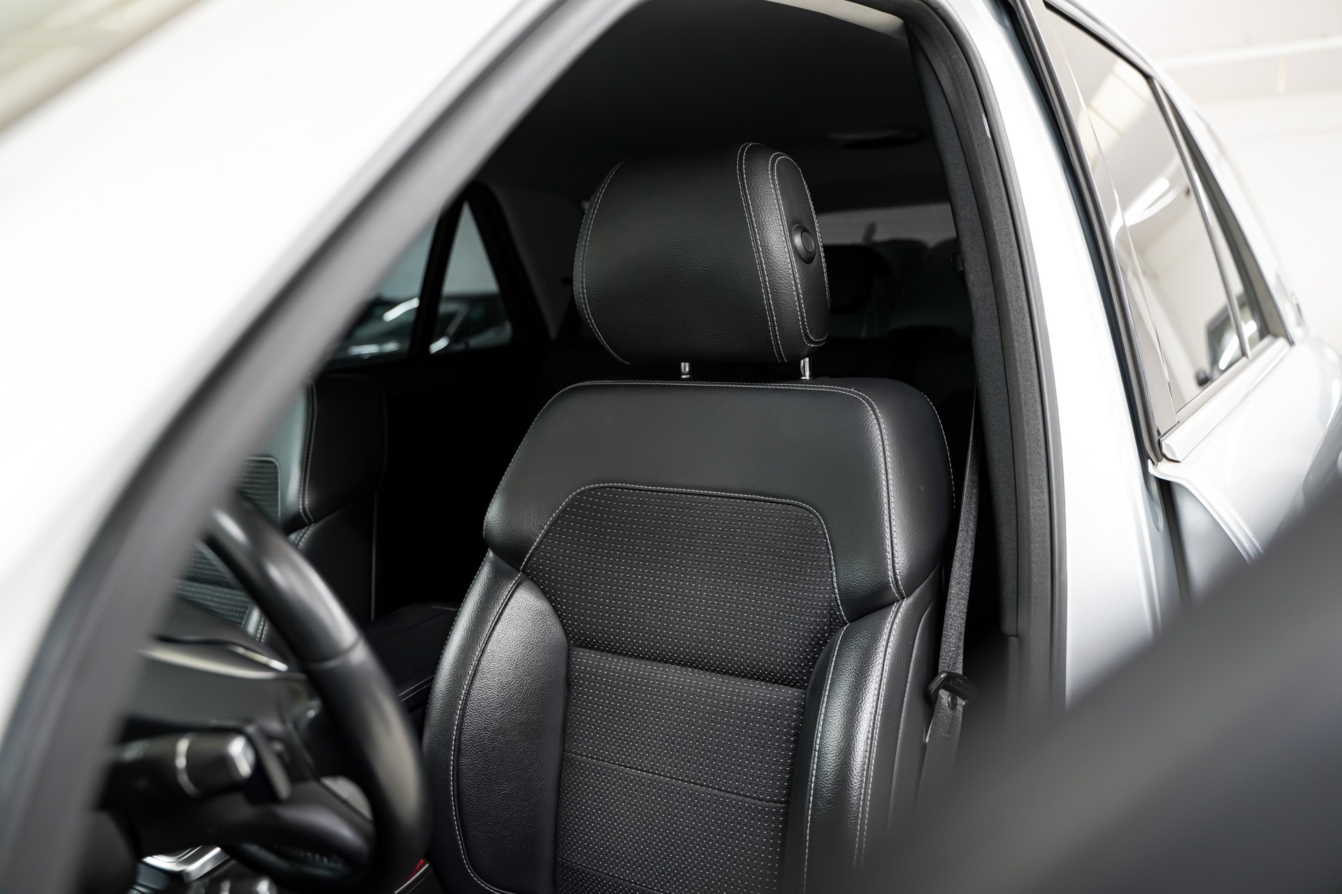 MERCEDES-BENZ ML 250 BlueTEC 4Matic 7G-Tronic-image-12