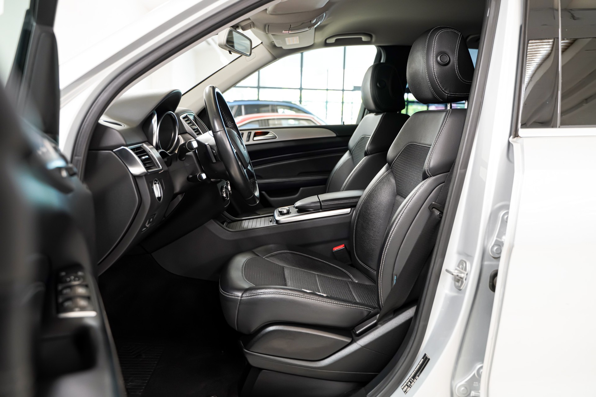 MERCEDES-BENZ ML 250 BlueTEC 4Matic 7G-Tronic-image-11