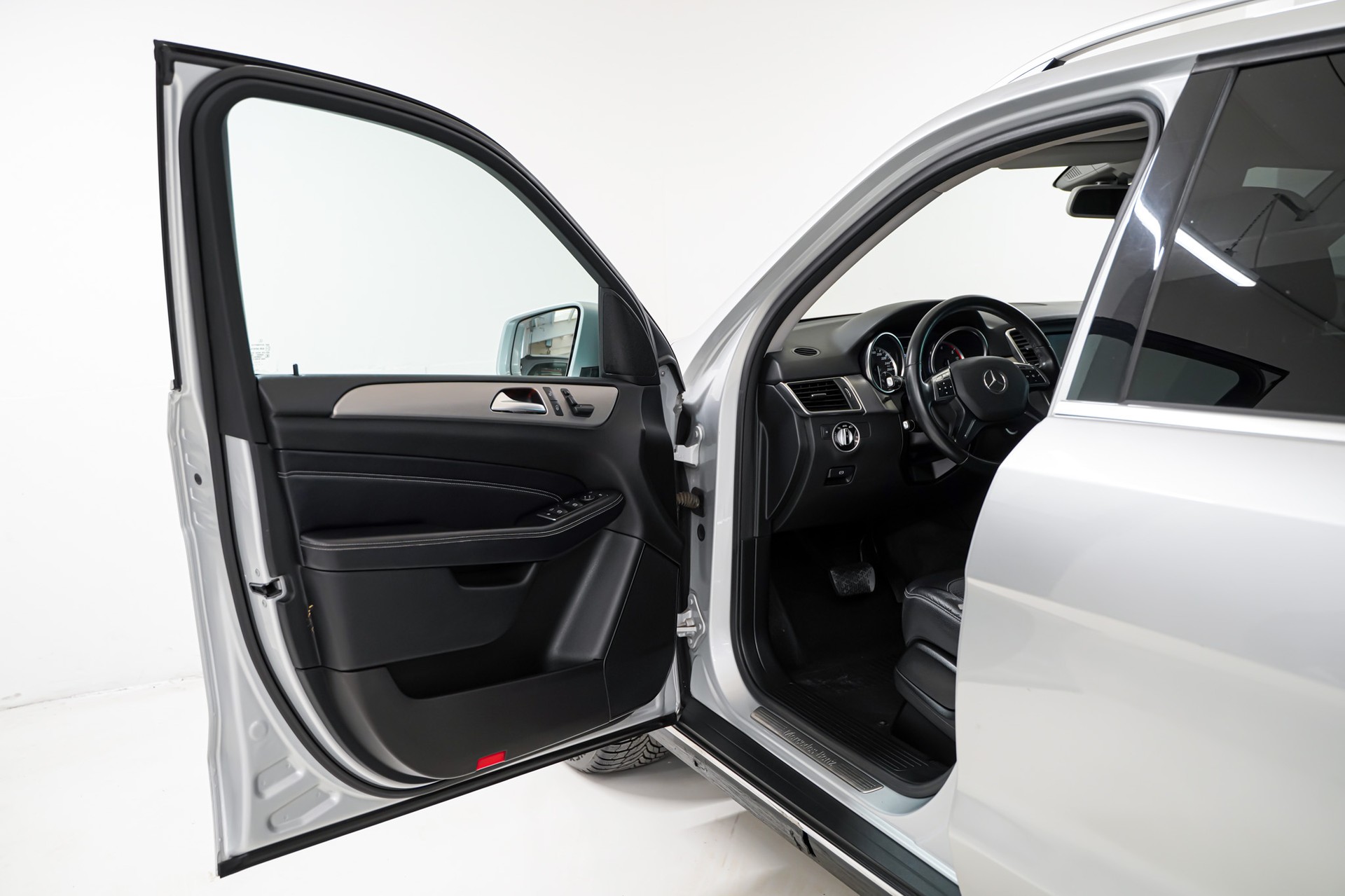 MERCEDES-BENZ ML 250 BlueTEC 4Matic 7G-Tronic-image-7