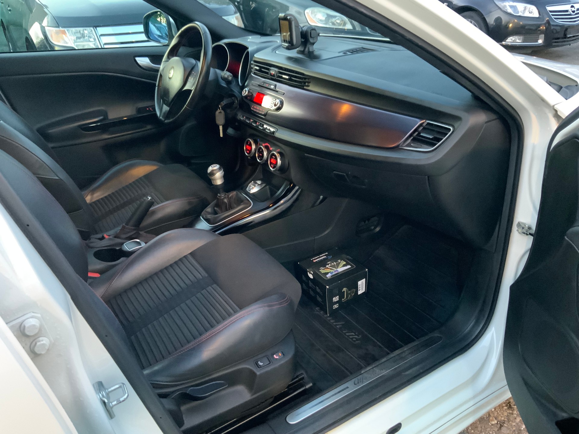 ALFA ROMEO Giulietta 1.4 MultiAir Distinctive-image-10