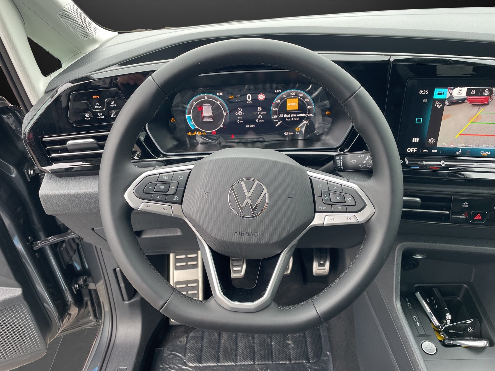 VW Caddy Dark Label 2.0 TDI 4Motion-image-10