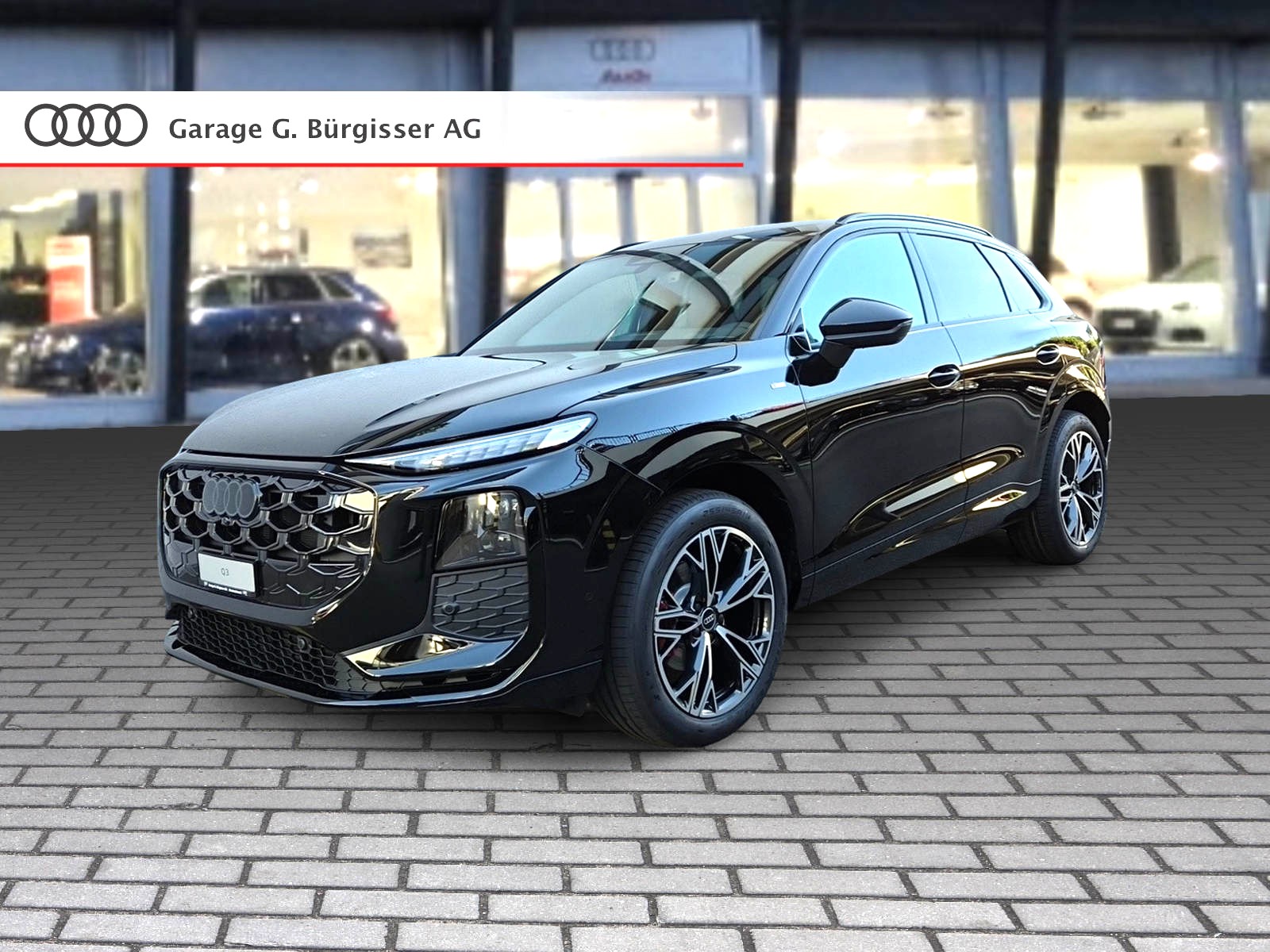 AUDI Q3 SUV 110 kW TFSI S tronic Mythosschwarz Metallic