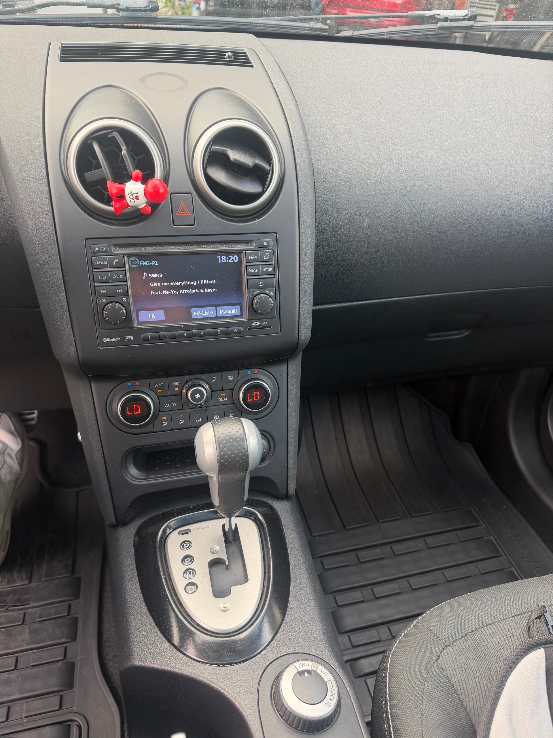 NISSAN Qashqai 2.0 dCi 4WD tekna Automatic-image-11