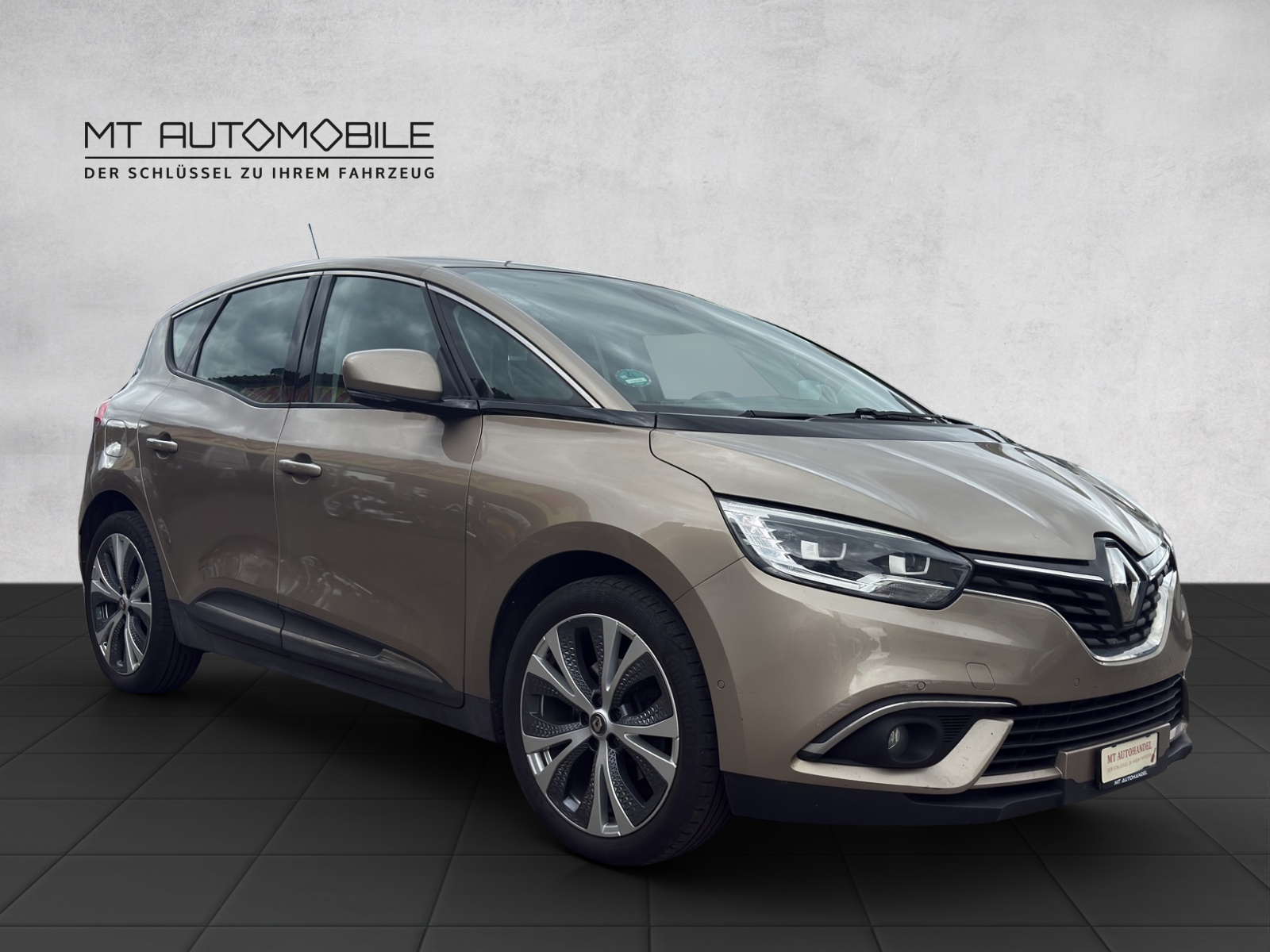RENAULT Scénic 1.3 16V Turbo Business Line EDC-showroom-element-2