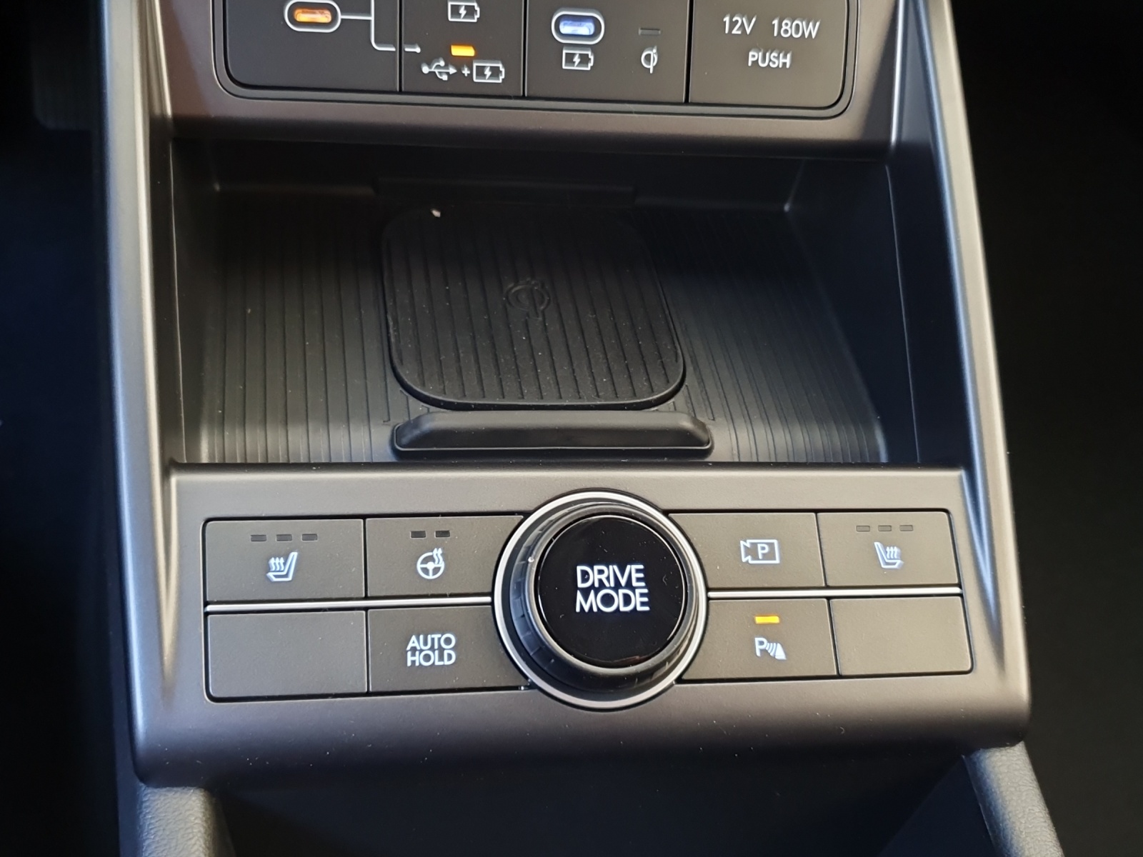 HYUNDAI Kona 1.6 GDi Hybrid Amplia-image-12