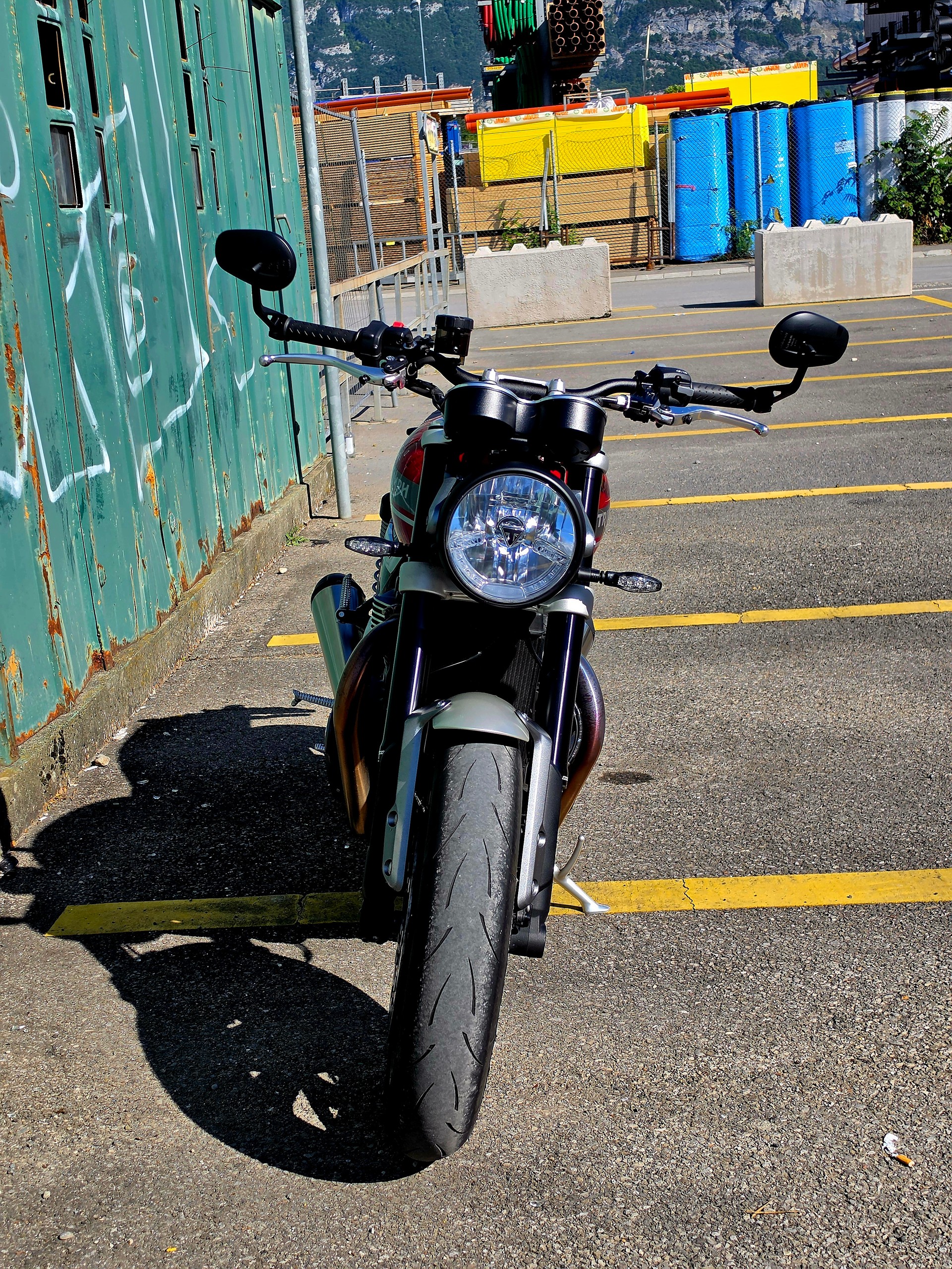 TRIUMPH Speed Twin 1200-image-4