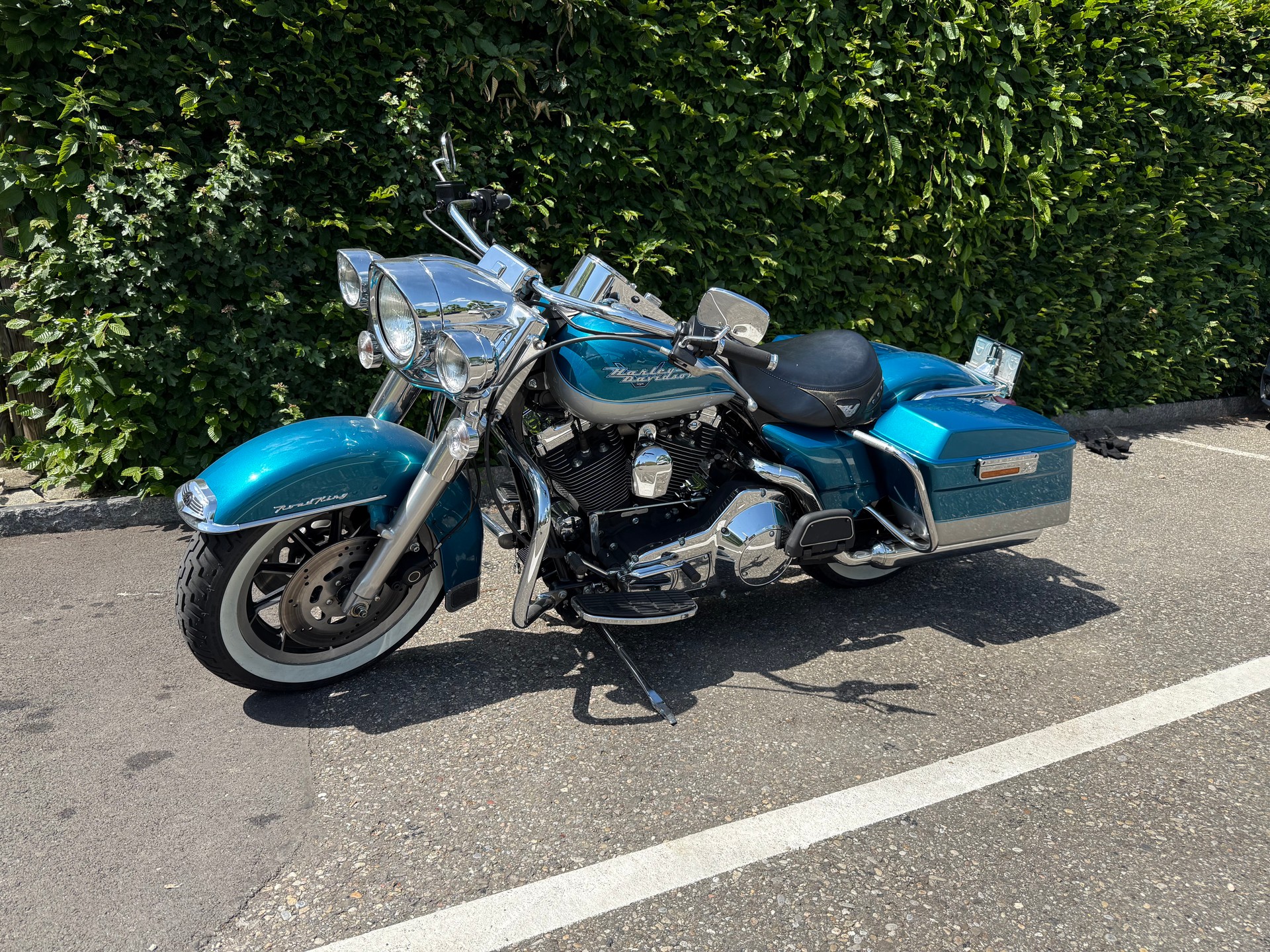 HARLEY-DAVIDSON FLHR Road King