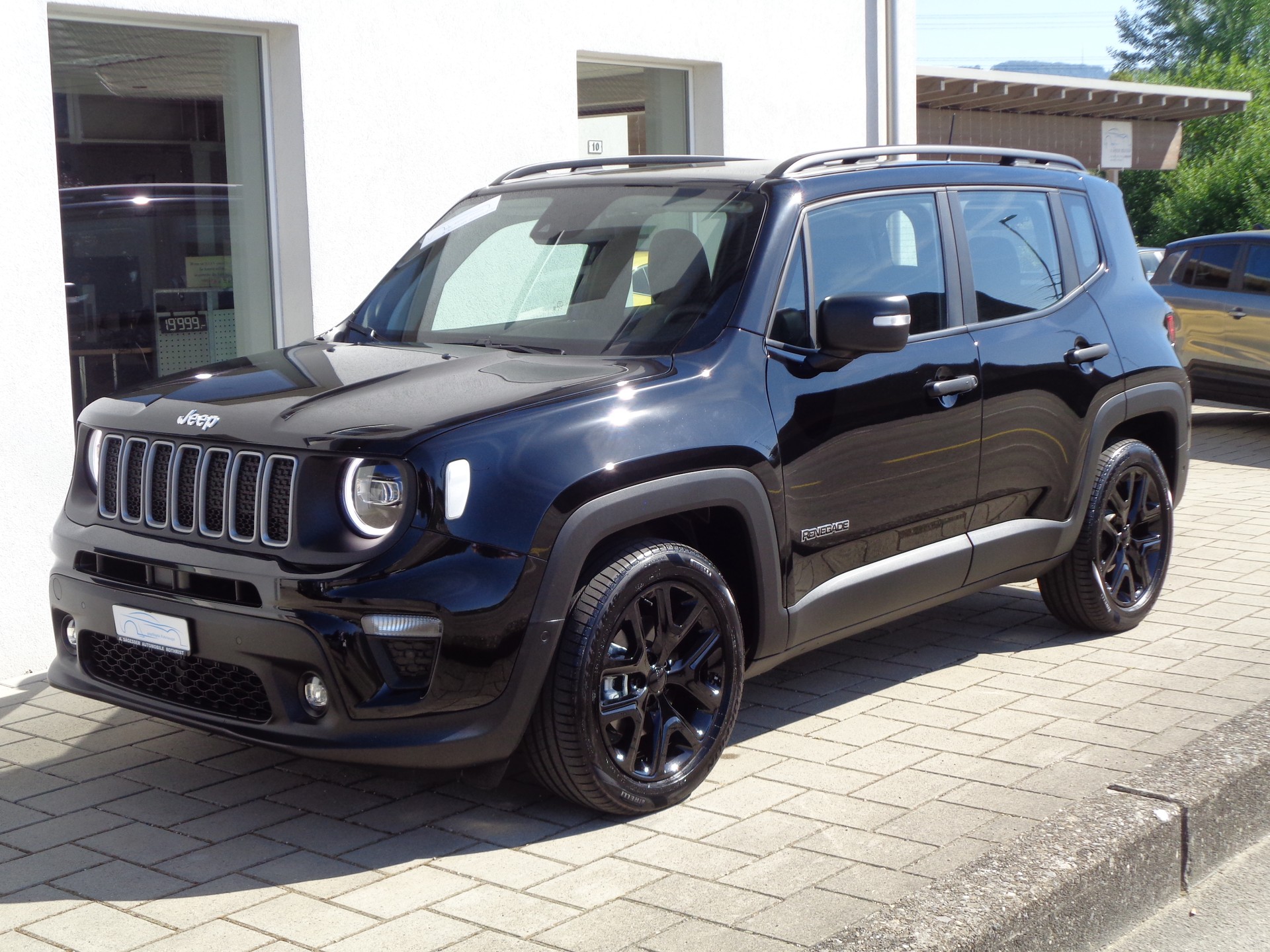 JEEP Renegade 1.5 MHEV Summit Sky-showroom-element-3