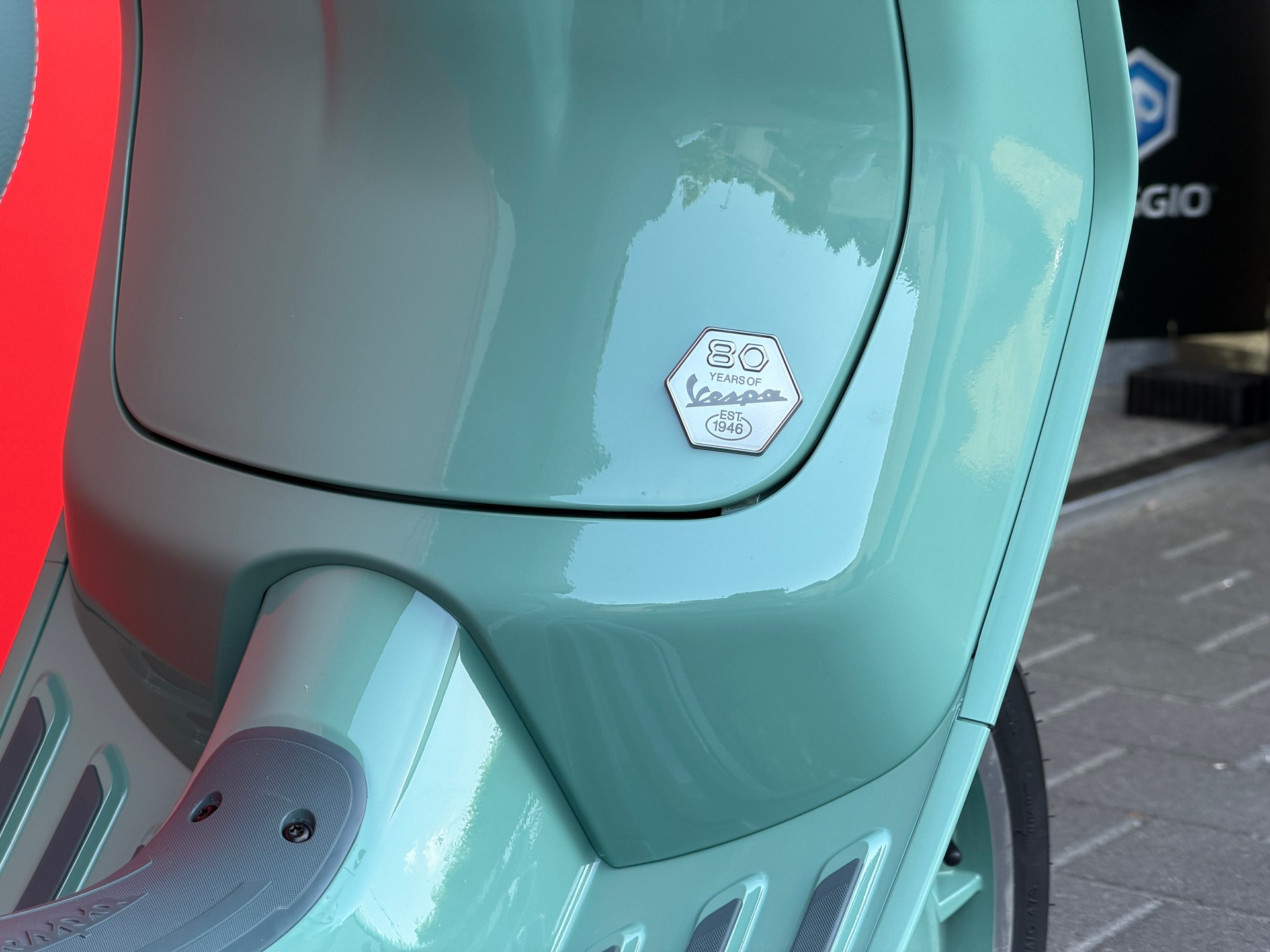 PIAGGIO Vespa Primavera 125 80th ABS E5+-image-4