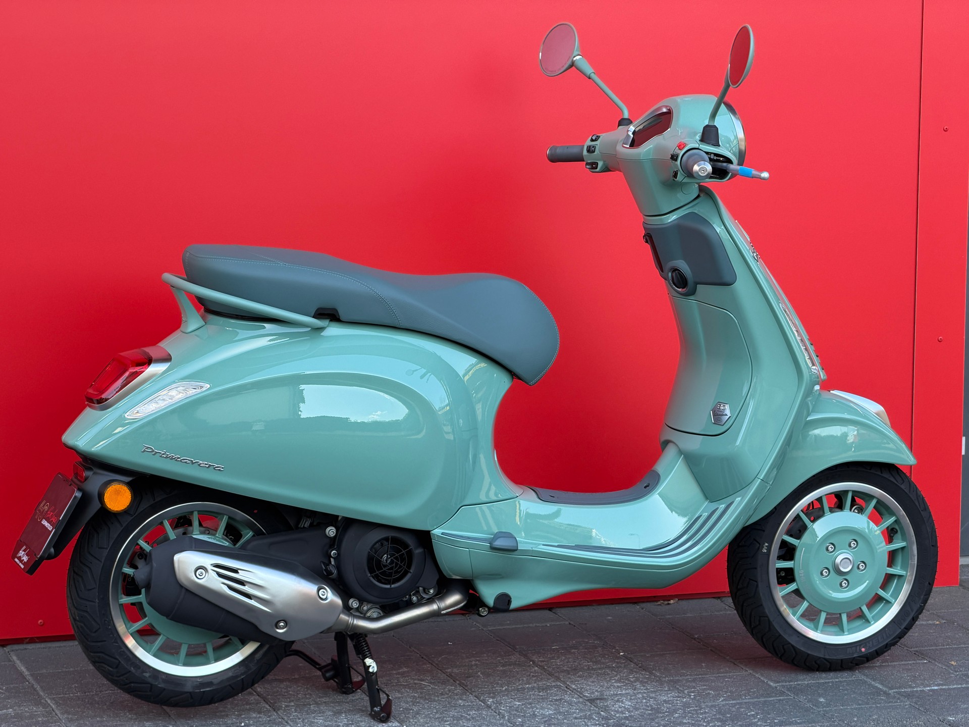 PIAGGIO Vespa Primavera 125 80th ABS E5+-image-6