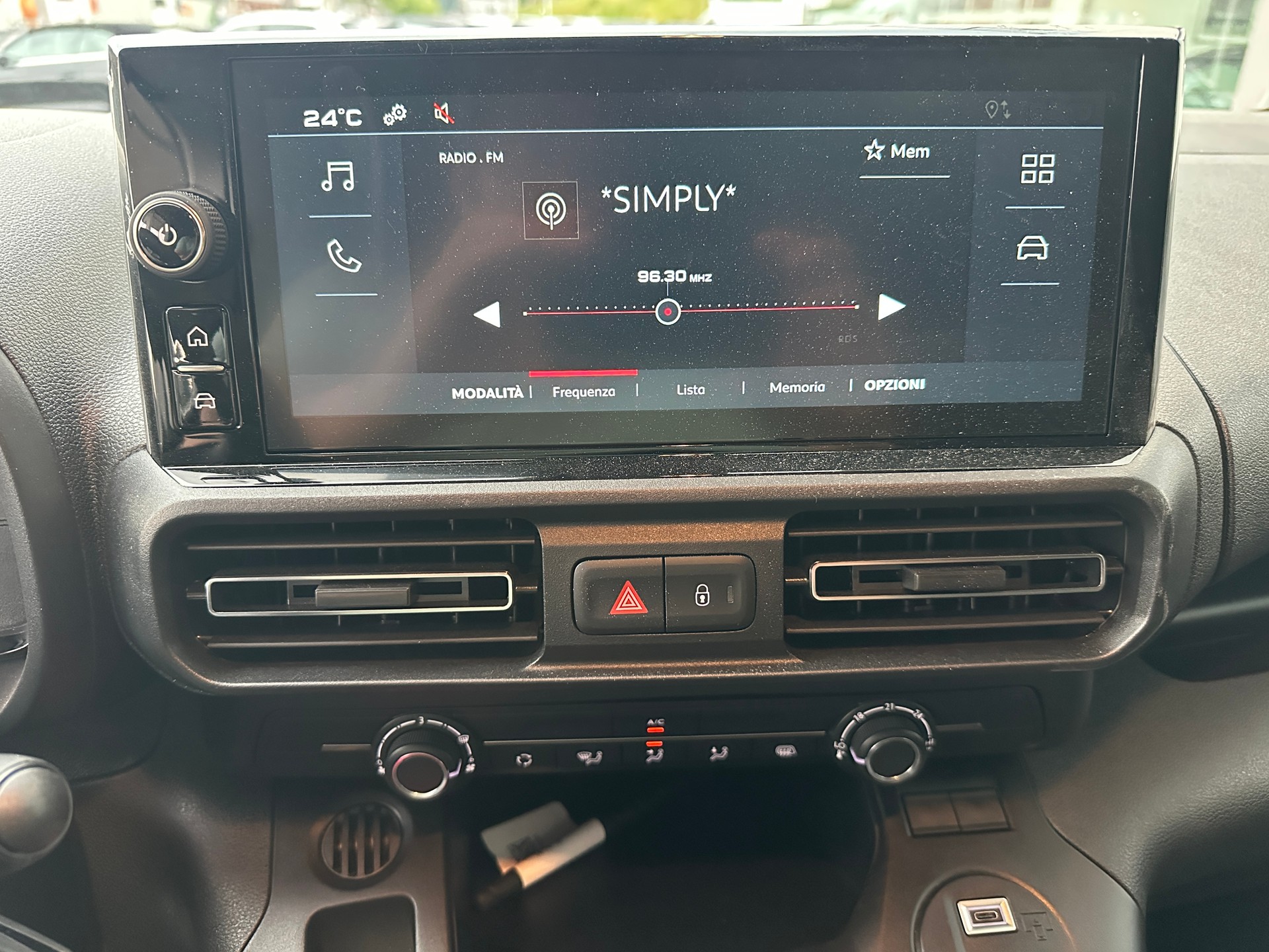 FIAT Doblo 1.5 BlueHDi L2 820 kg-showroom-element-3