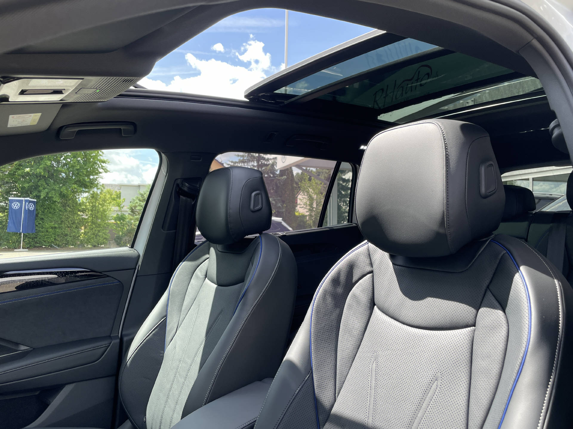 VW Tayron 2.0 TSI R-Line Plus DSG 4motion-image-7