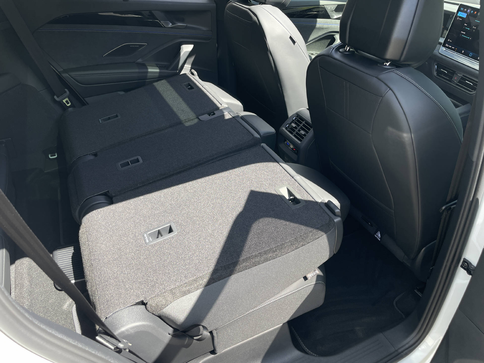 VW Tayron 2.0 TSI R-Line Plus DSG 4motion-image-11
