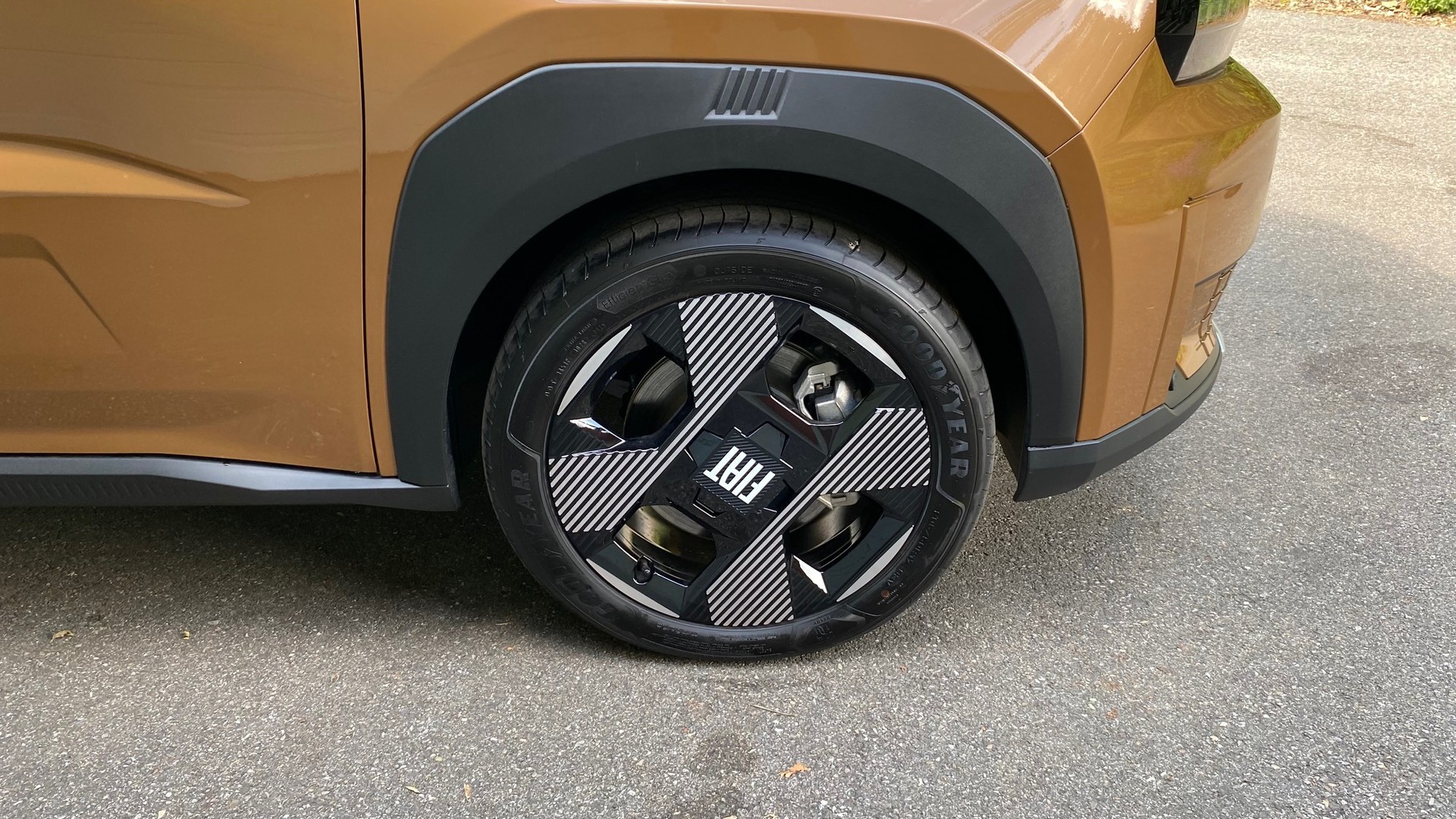 FIAT Grande Panda Elektro La Prima-image-7