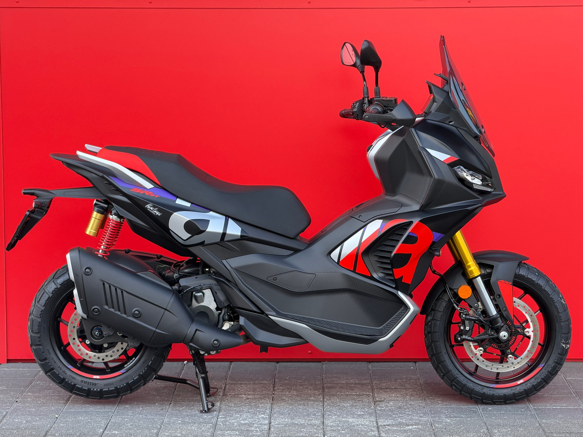 APRILIA SR 400 GT Rally Replica-image-0