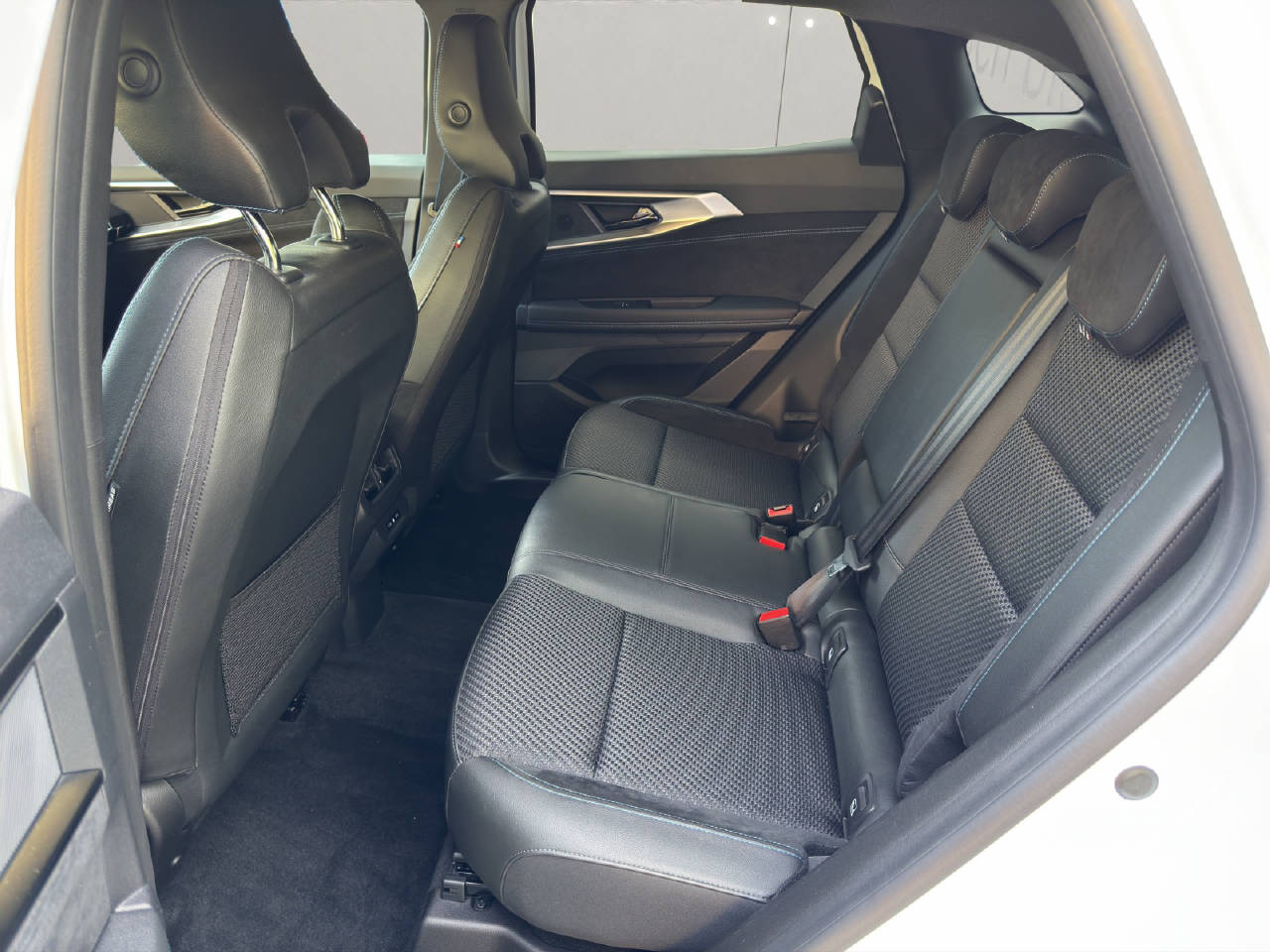 RENAULT Austral 1.2 E-Tech Esprit Alpine-image-5