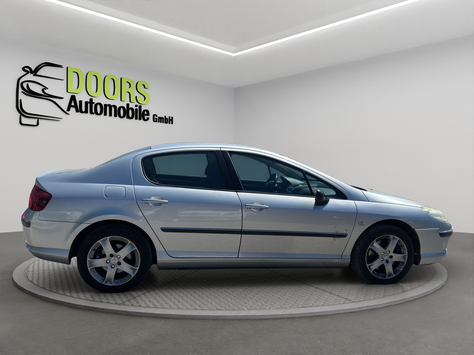 PEUGEOT 407 2.2 HDI Platinium Edition-image-7