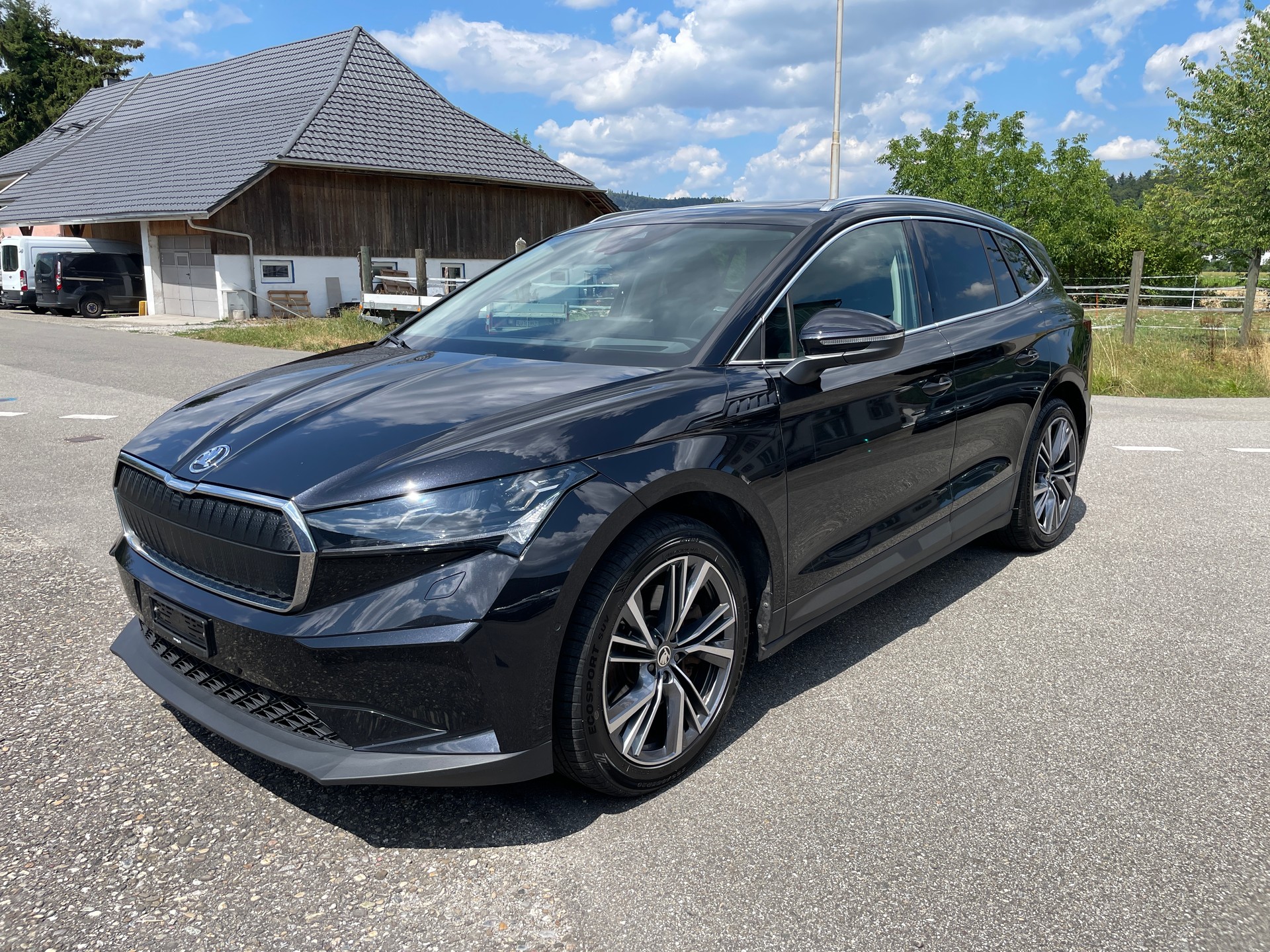SKODA Enyaq iV 80x
