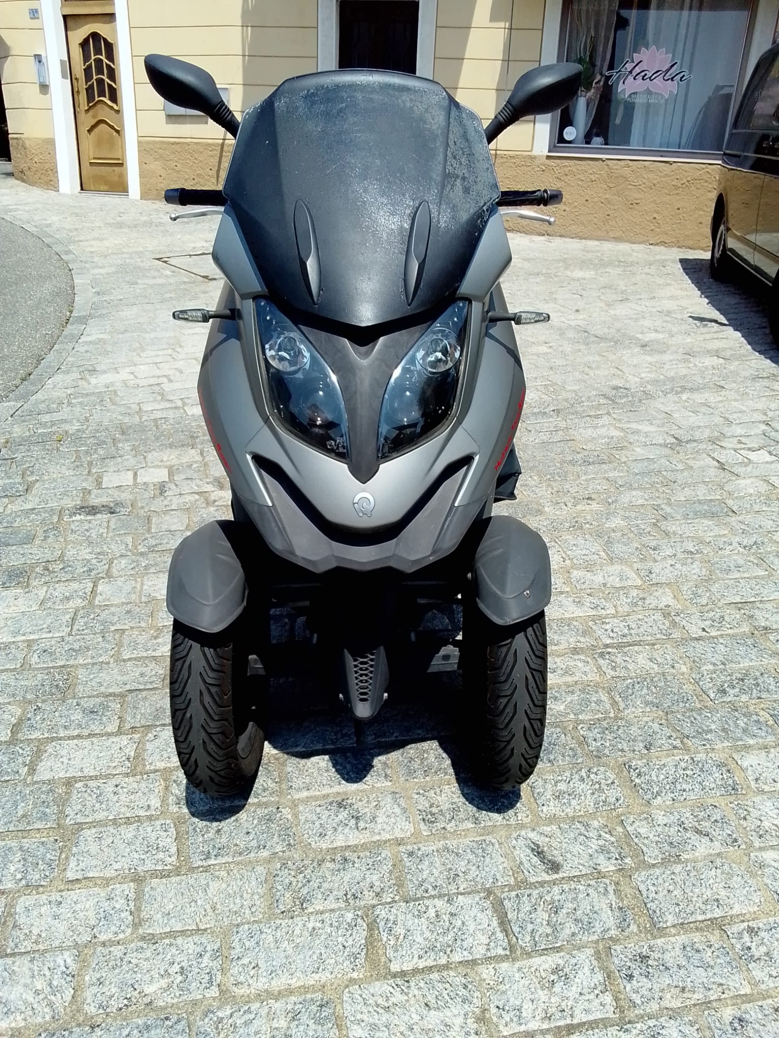 QUADRO 4-image-2