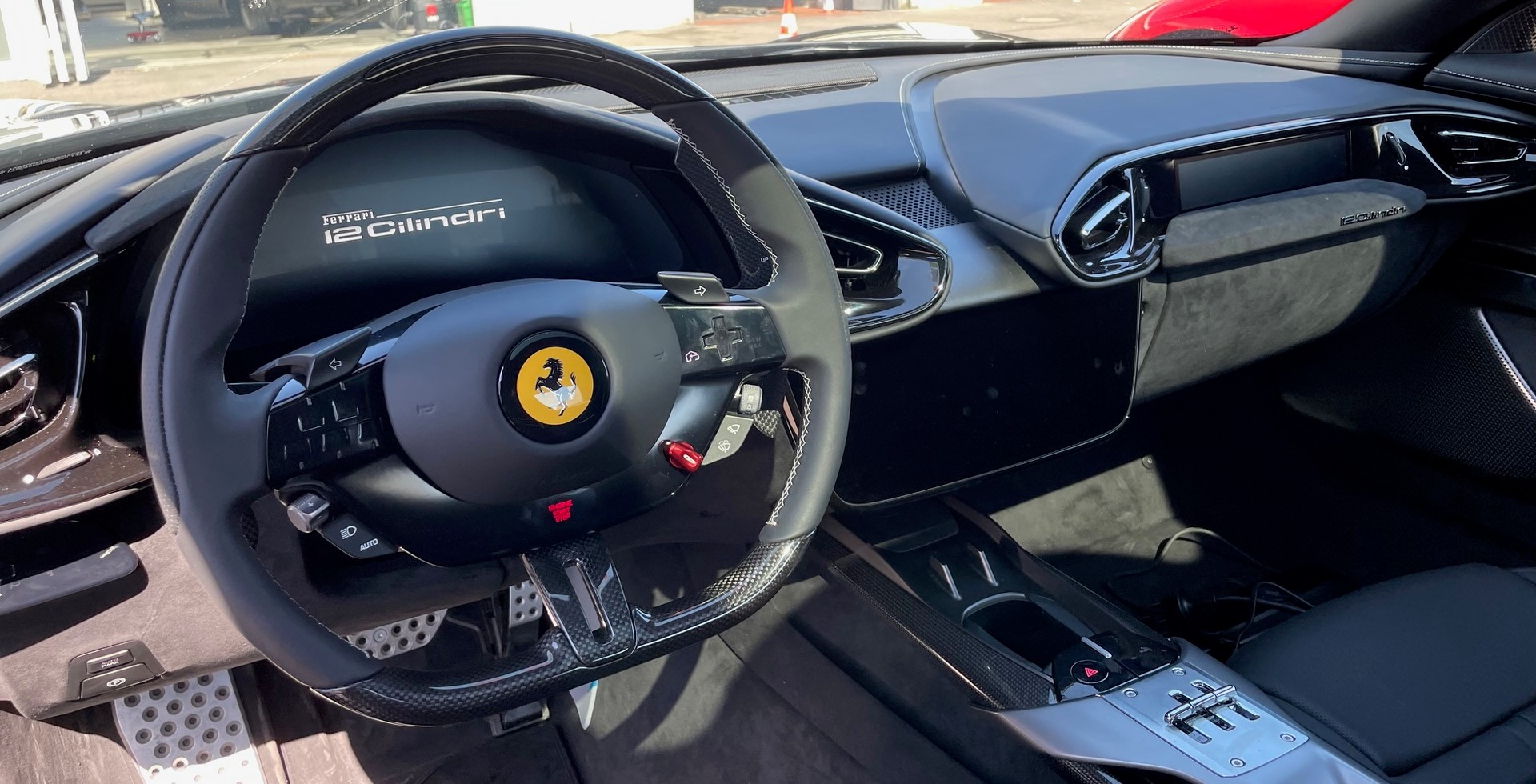 FERRARI 12Cilindri-image-4