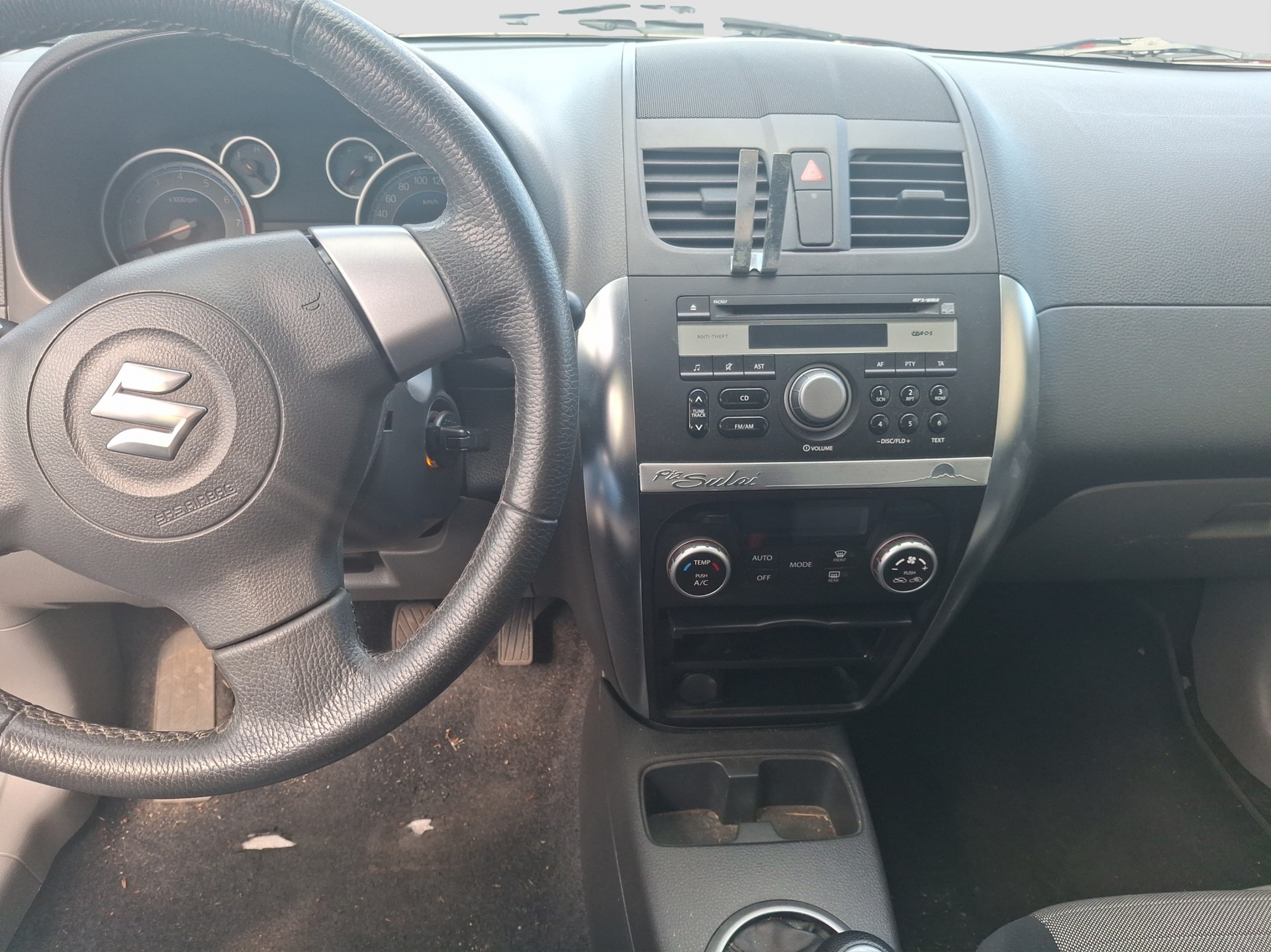 SUZUKI SX4 1.6 16V GL Top Piz Sulai 4WD-image-7