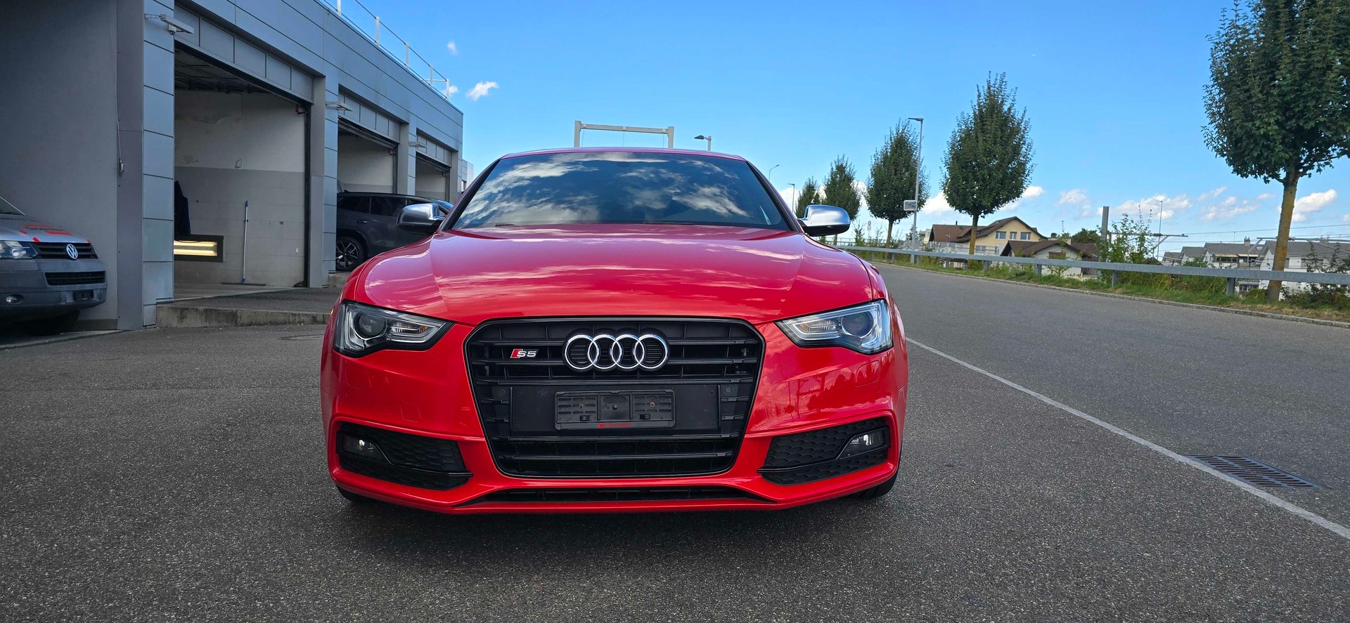 AUDI 3.0 V6 TFSI quattro S-Tronic-image-3