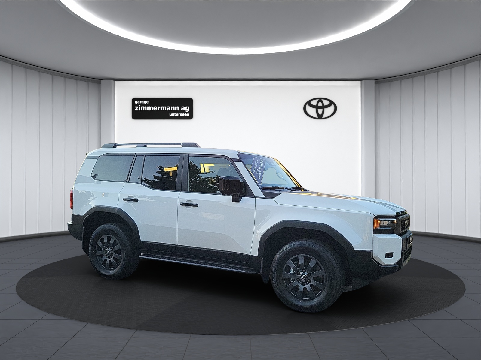 TOYOTA Land Cruiser 2.8 D 48V Style-showroom-element-3