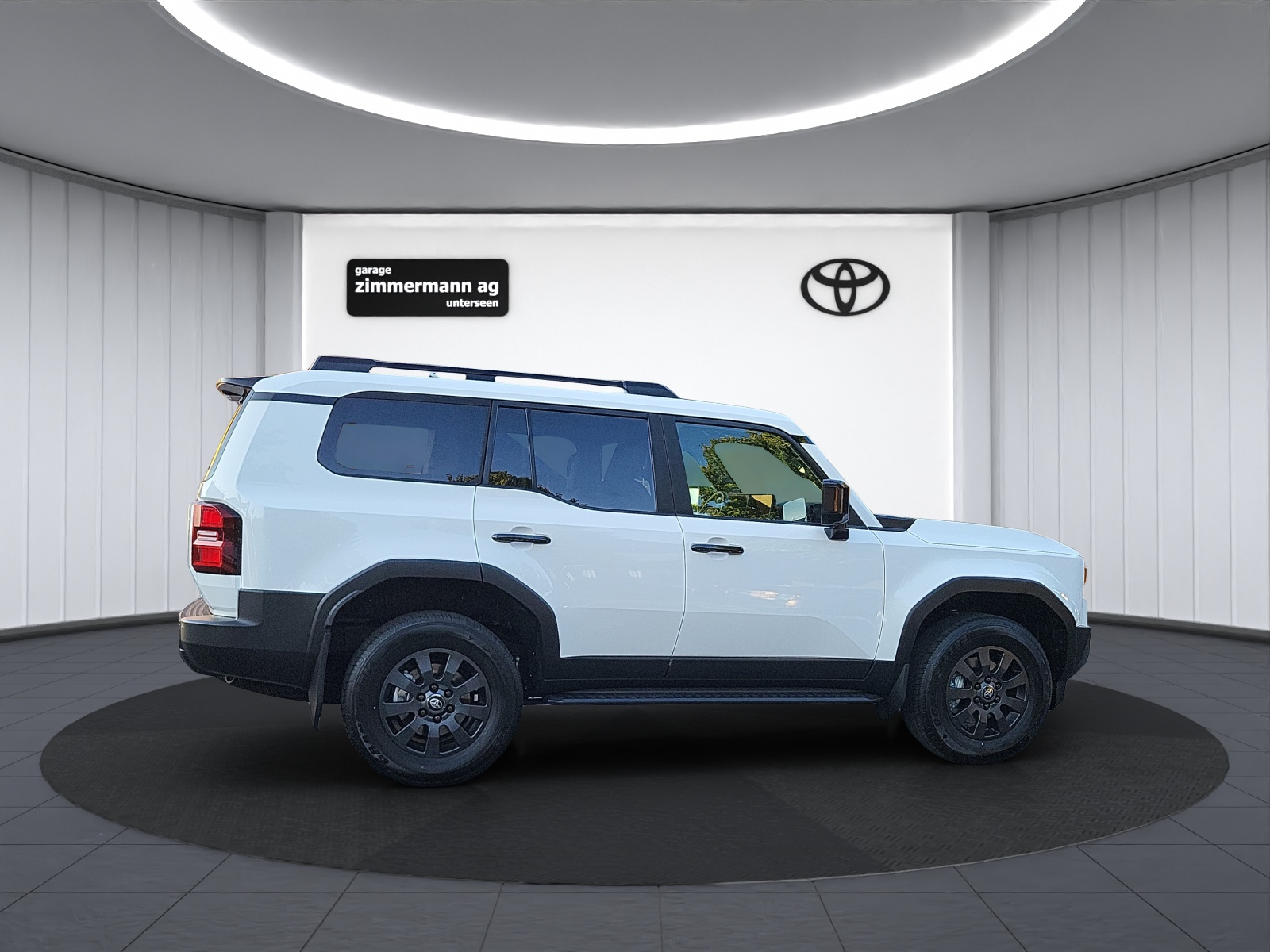 TOYOTA Land Cruiser 2.8 D 48V Style-image-5