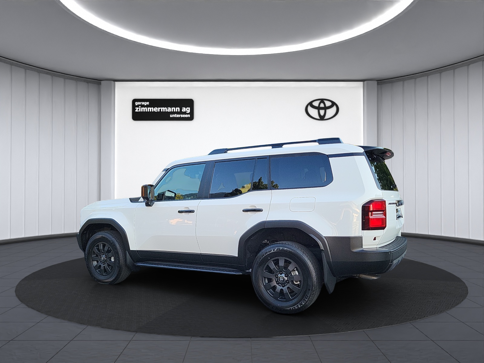 TOYOTA Land Cruiser 2.8 D 48V Style-image-9