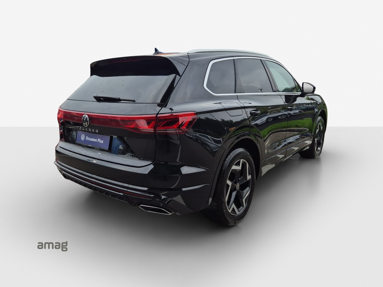 VW Touareg 3.0 TDI R-Line Tiptronic-image-4