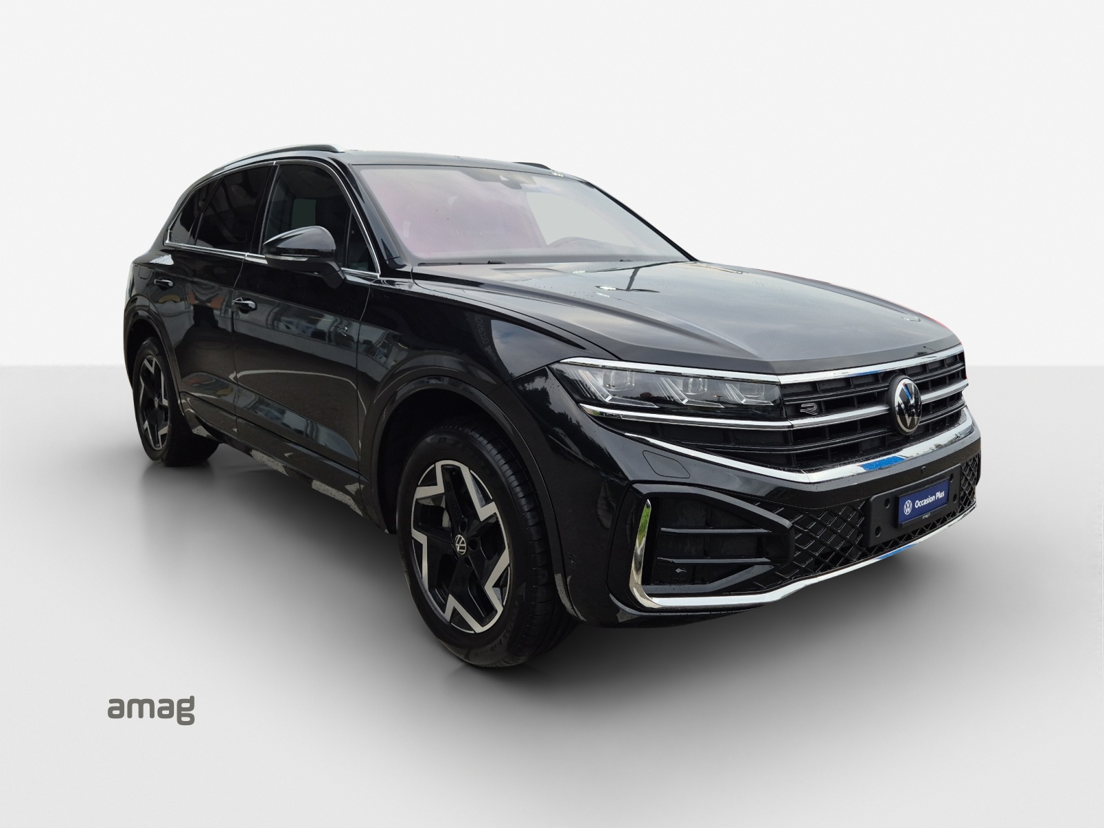 VW Touareg 3.0 TDI R-Line Tiptronic-image-5