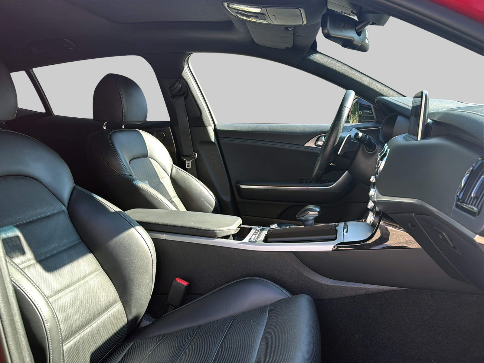 KIA Stinger 3.3 T-GDi GT Automat AWD-image-14