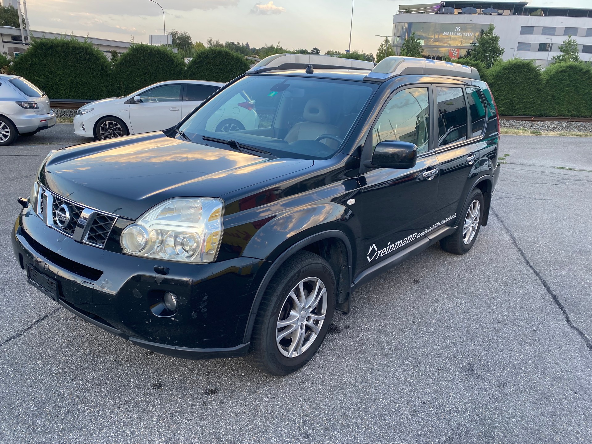 NISSAN X-Trail 2.0 dCi 16V SE Automatic-image-2