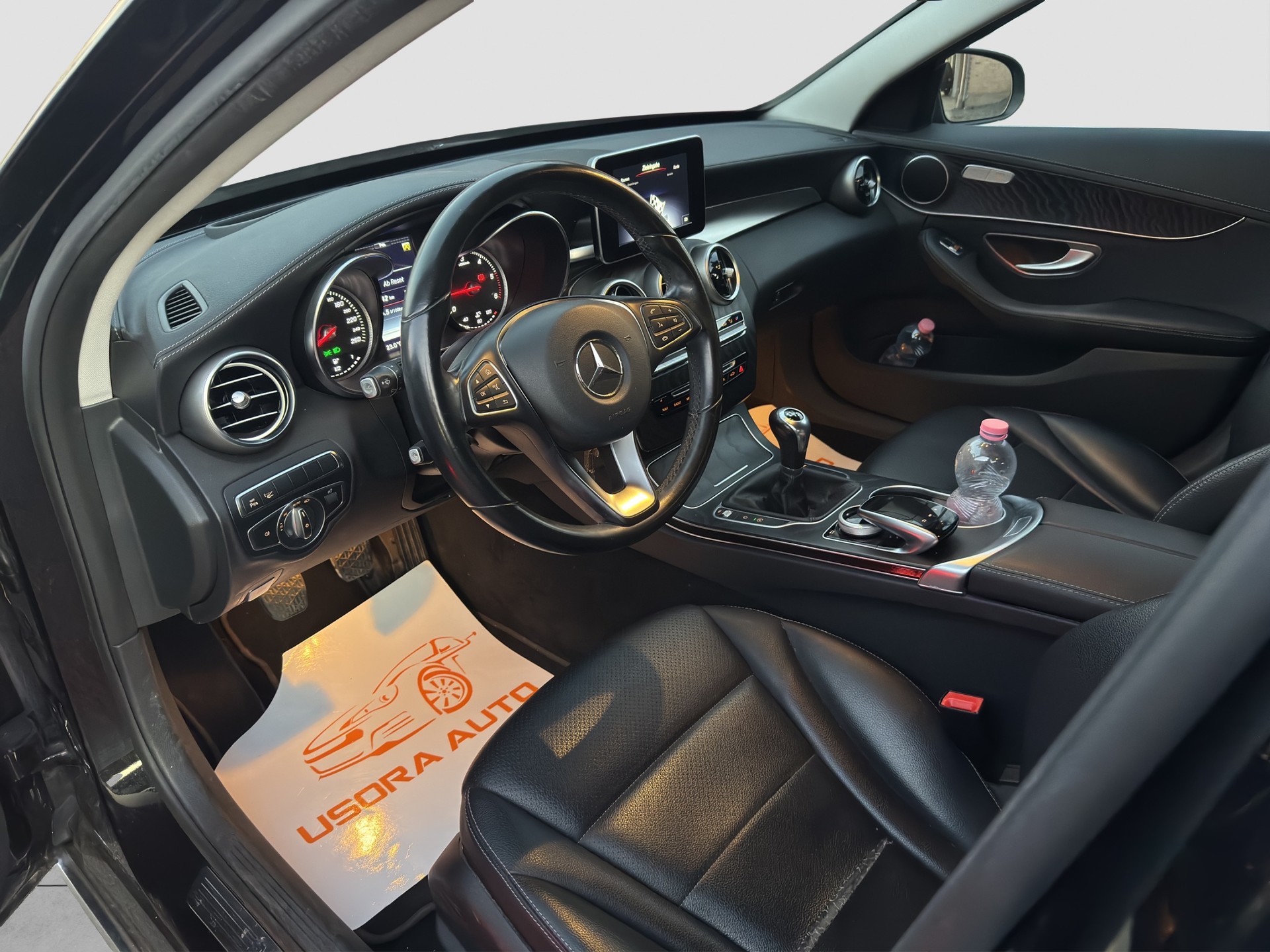 MERCEDES-BENZ C 220 BlueTEC Avantgarde-image-9