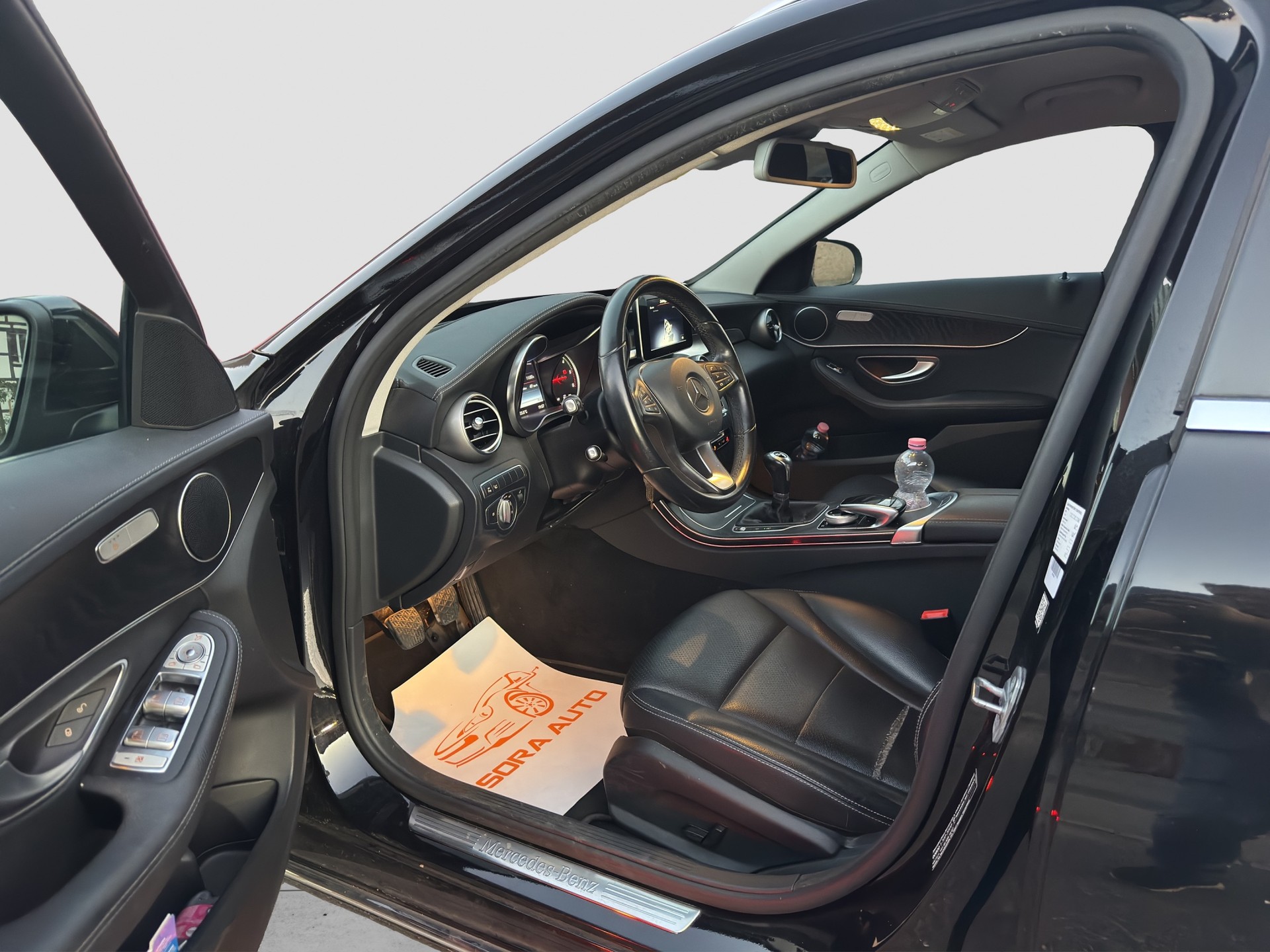 MERCEDES-BENZ C 220 BlueTEC Avantgarde-image-10