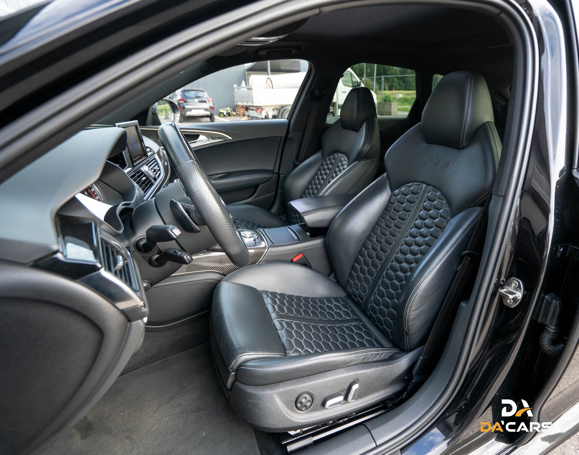AUDI RS6 Avant 4.0 TFSI V8 quattro Tiptronic-image-6