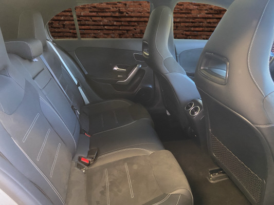 MERCEDES-BENZ A 250 4Matic 8G-DCT-image-12