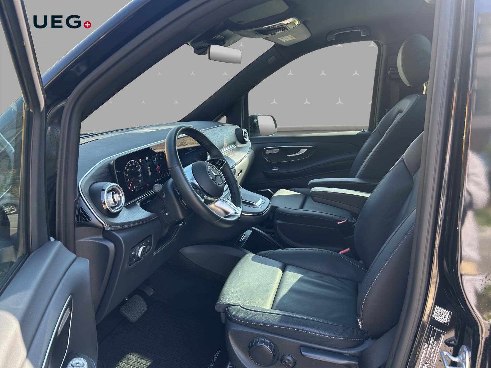 MERCEDES-BENZ V 300 d lang Avantgarde 4Matic 9G-Tronic-image-7