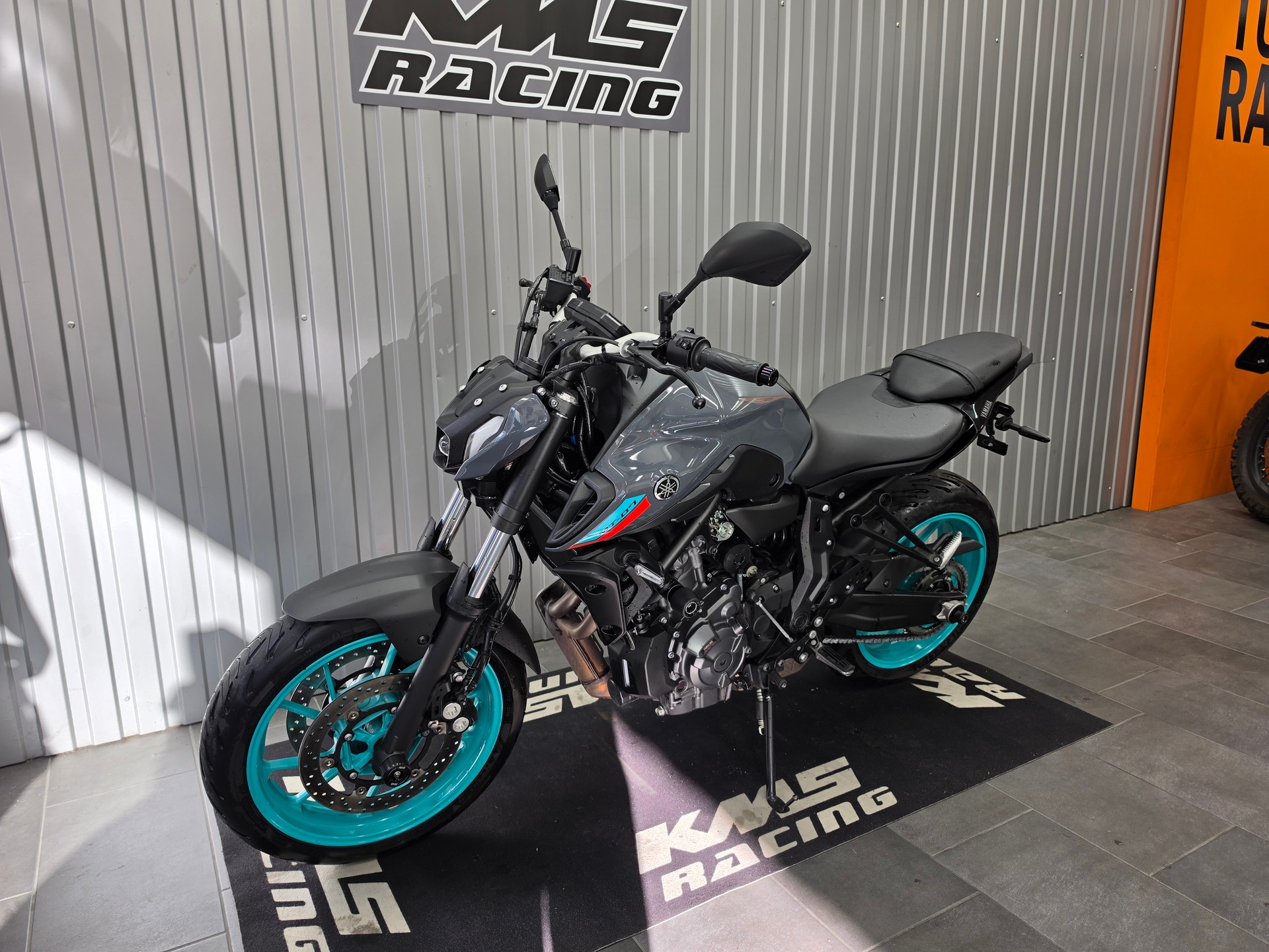 YAMAHA MT-07-image-2
