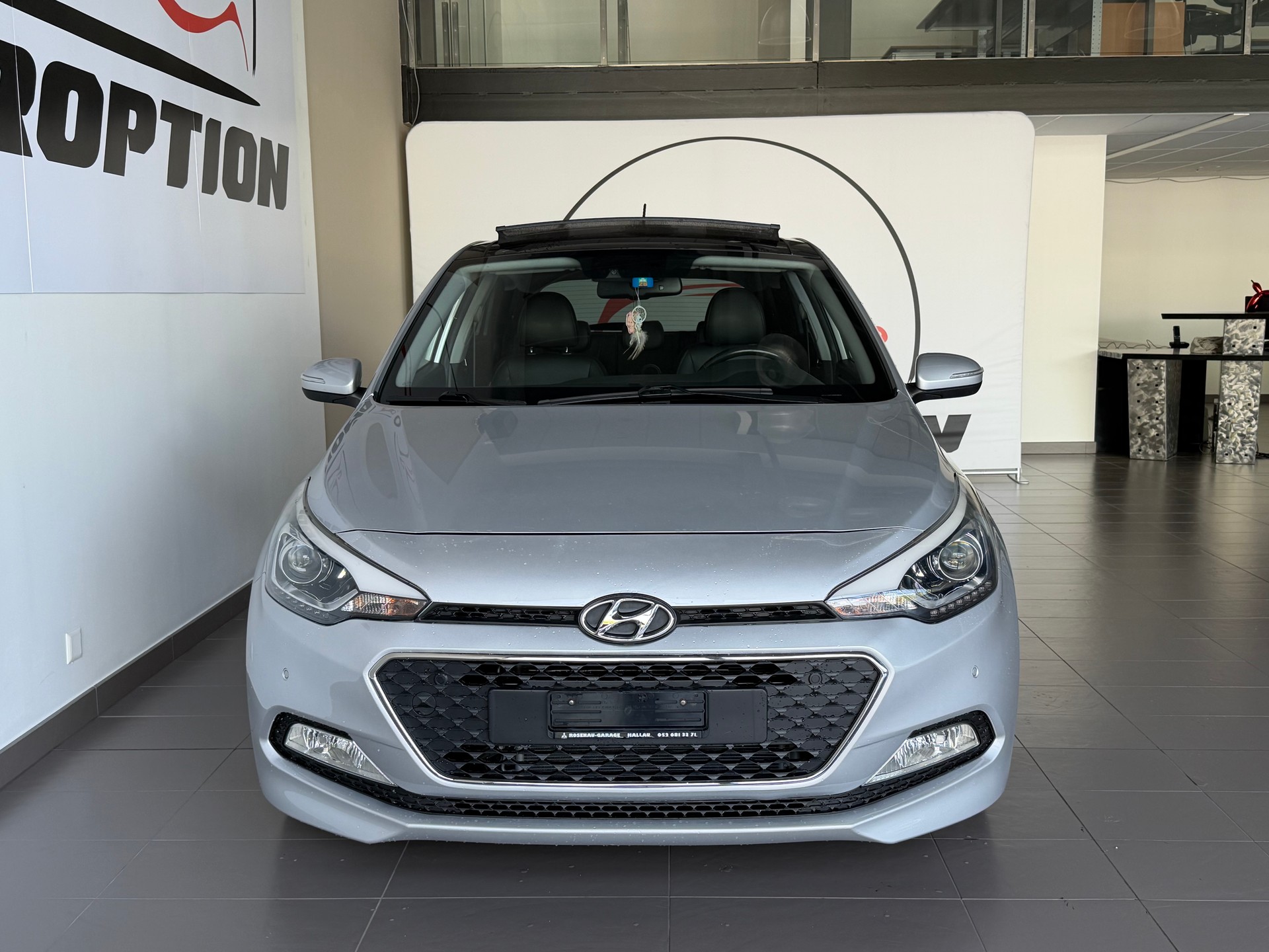 HYUNDAI i20 1.4 Vertex Automatic-showroom-element-2