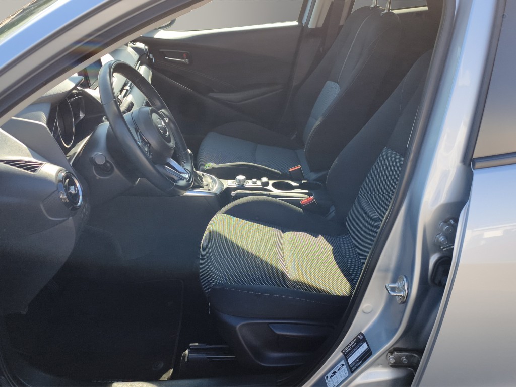 MAZDA 2 1.5 115 Revolution-image-2